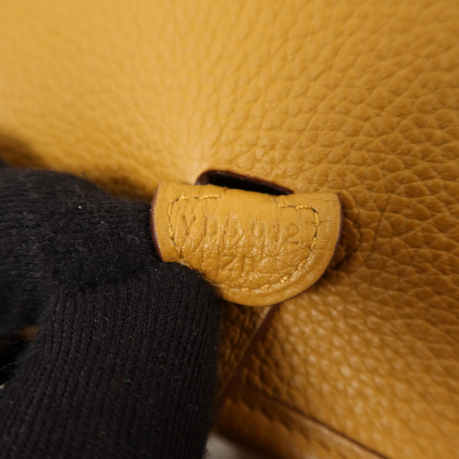 HERMES Maurice皮革Evelyne TPM金扣肩背袋Sesame/Lime