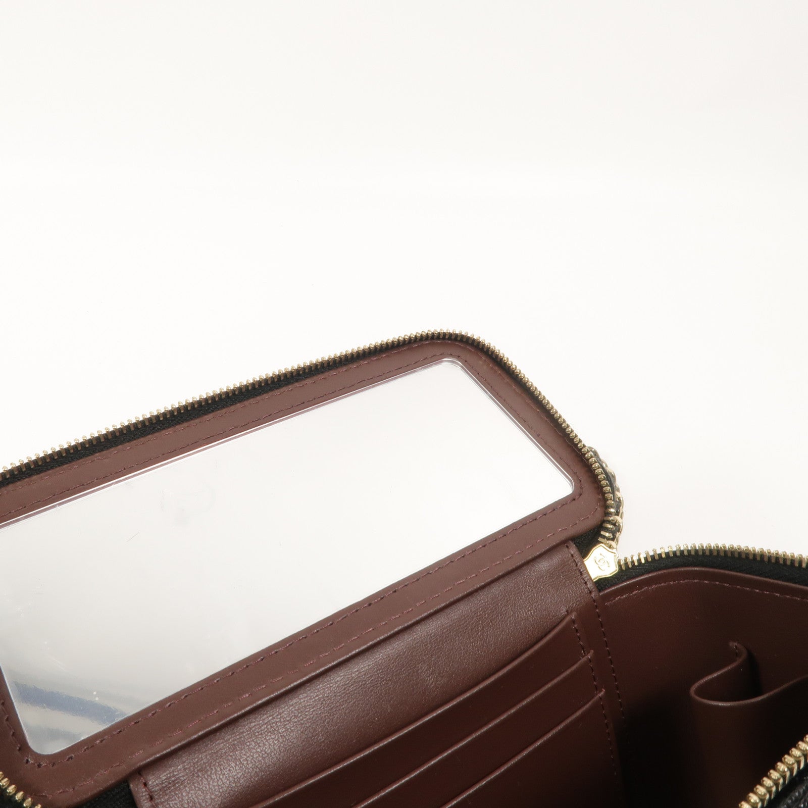 CHANEL 牛皮皮革Vanity Case鏈帶肩背袋