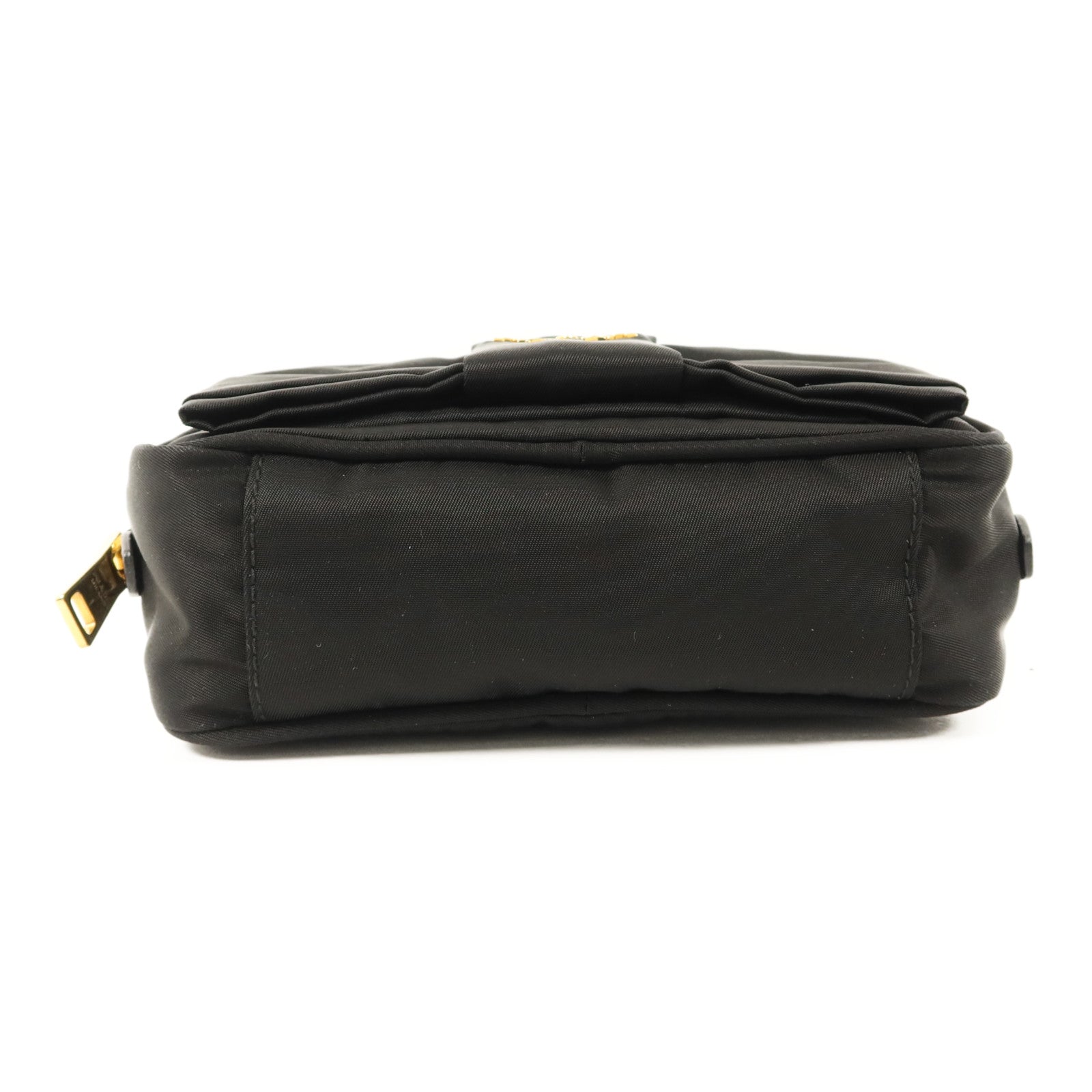 PRADA 尼龍Shoulder Bag金扣肩背袋