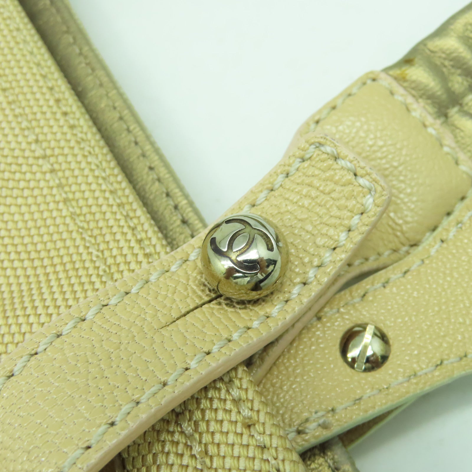 CHANEL 【激減優惠】菱格帆布Handbag金扣肩背袋金色