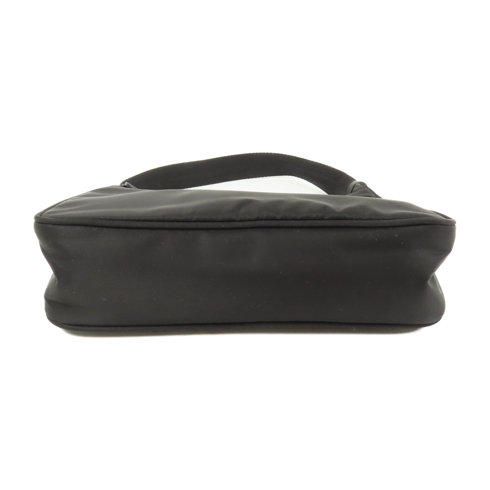 PRADA 尼龍Re-Edition 2000 Mini銀扣手挽袋/肩背袋