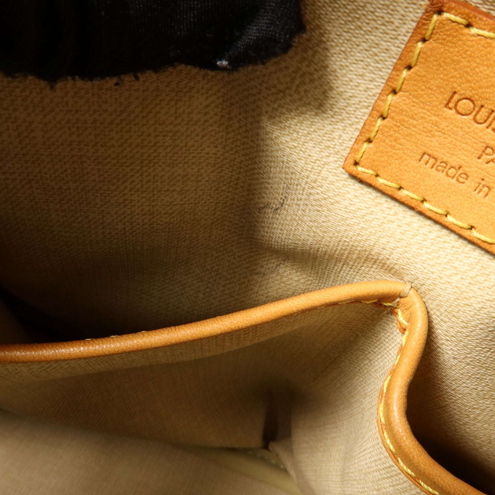 LOUIS VUITTON Monogram Trouville金扣手挽袋