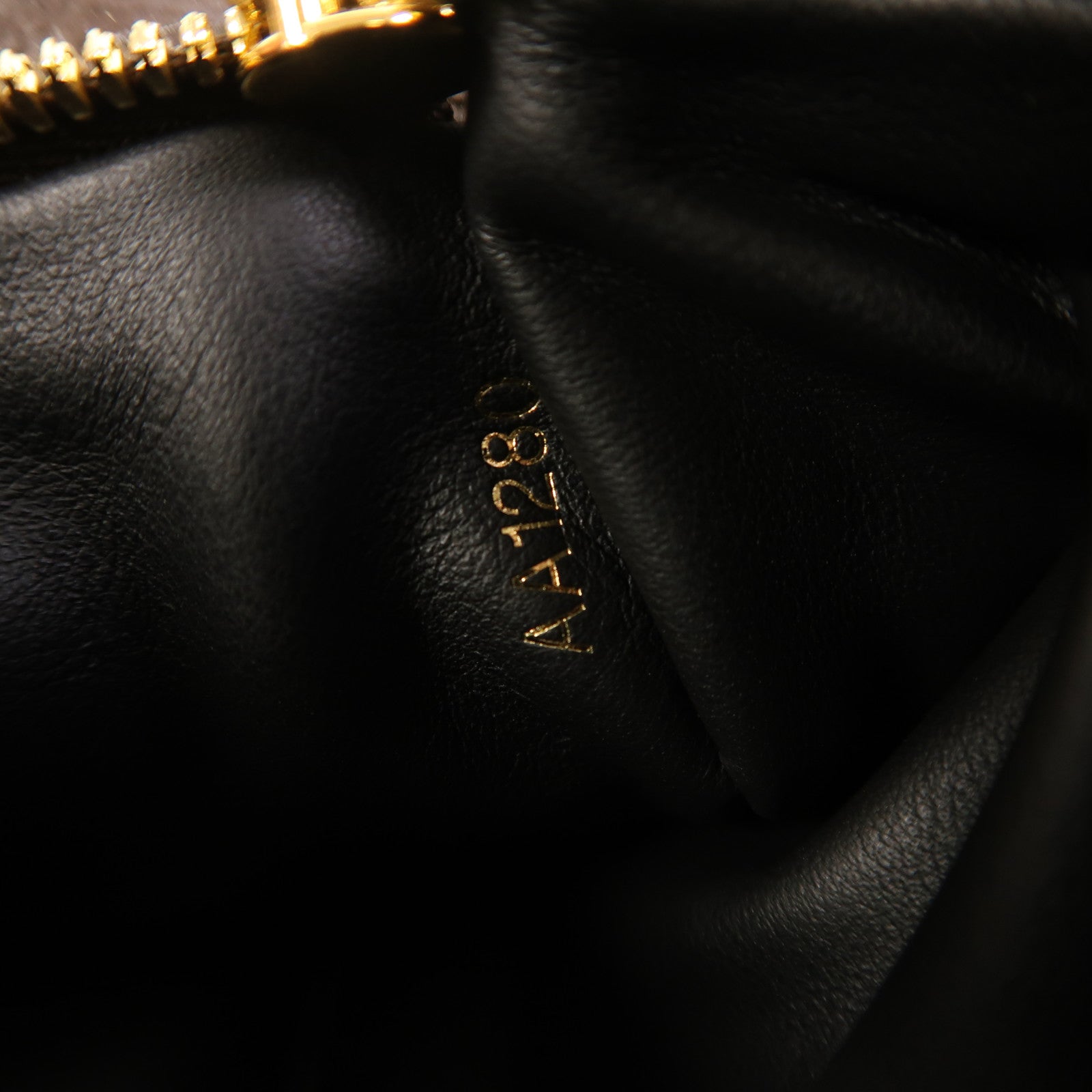 LOUIS VUITTON Monogram/Monogram Reverse Pochette LV 3金扣肩背袋