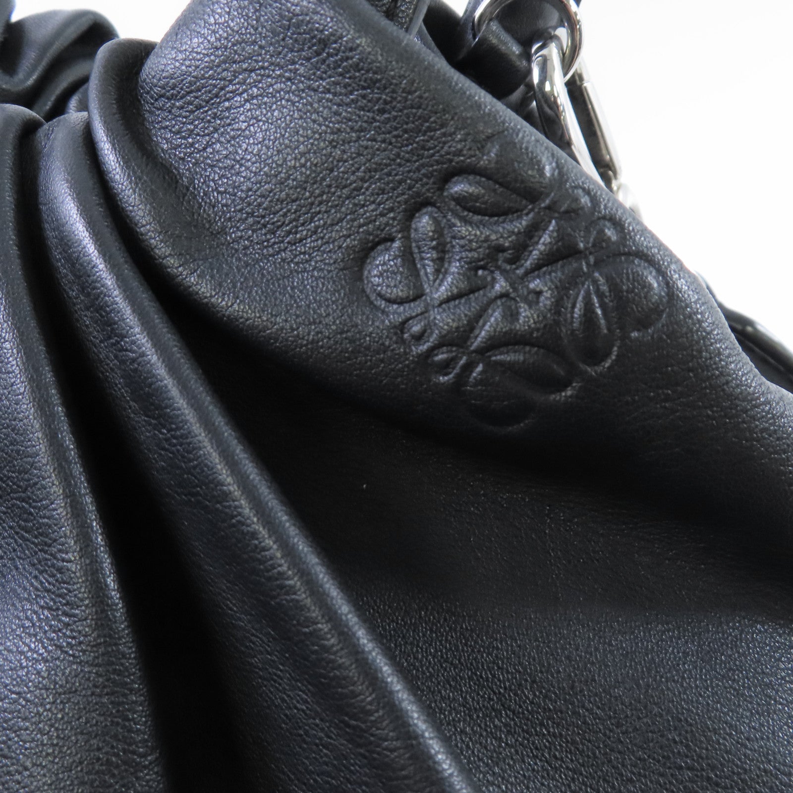 LOEWE 牛皮皮革2Way Shoulder Bag銀扣手挽肩背兩用袋黑色