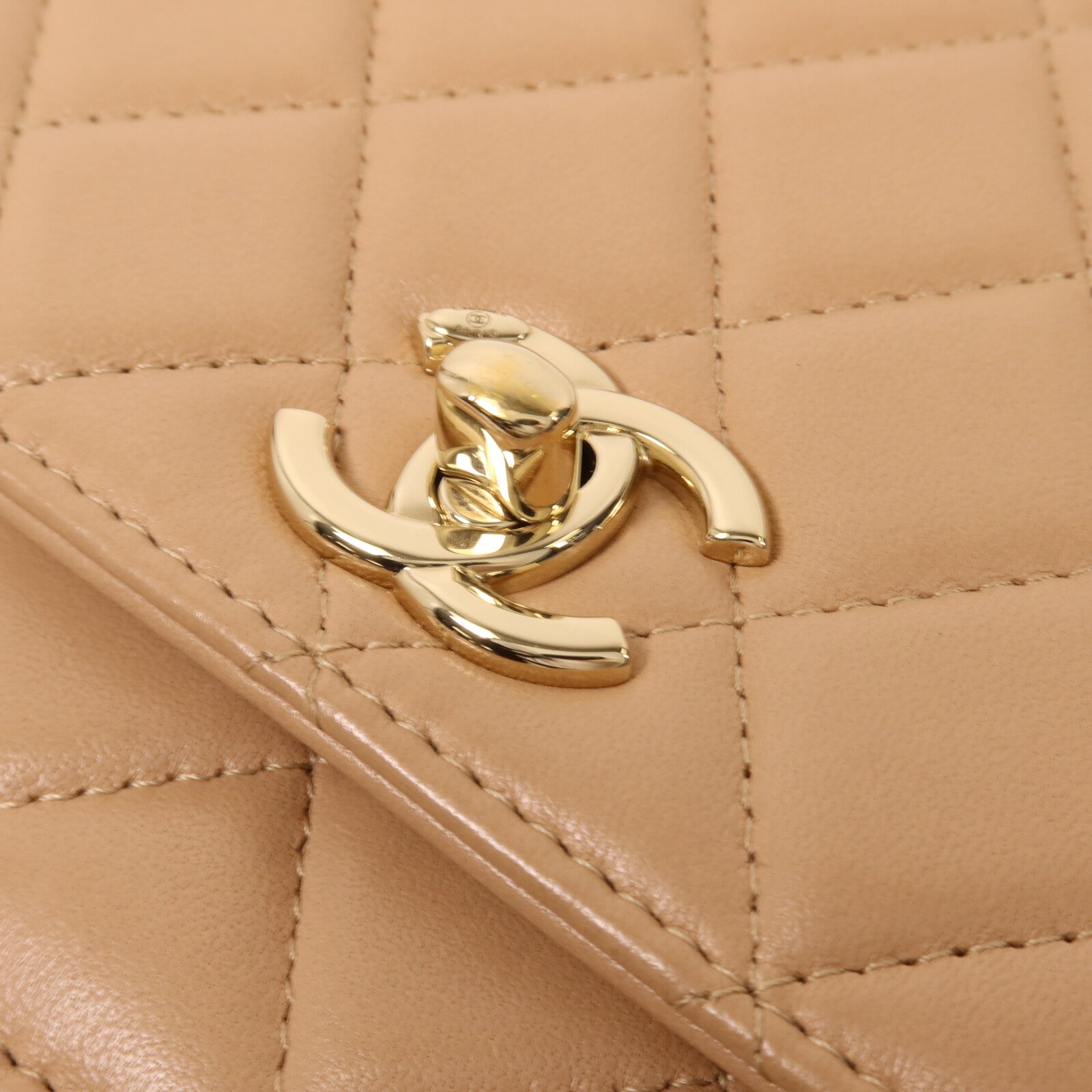 CHANEL 羊皮皮革Trendy Wallet On Chain鏈帶肩背袋