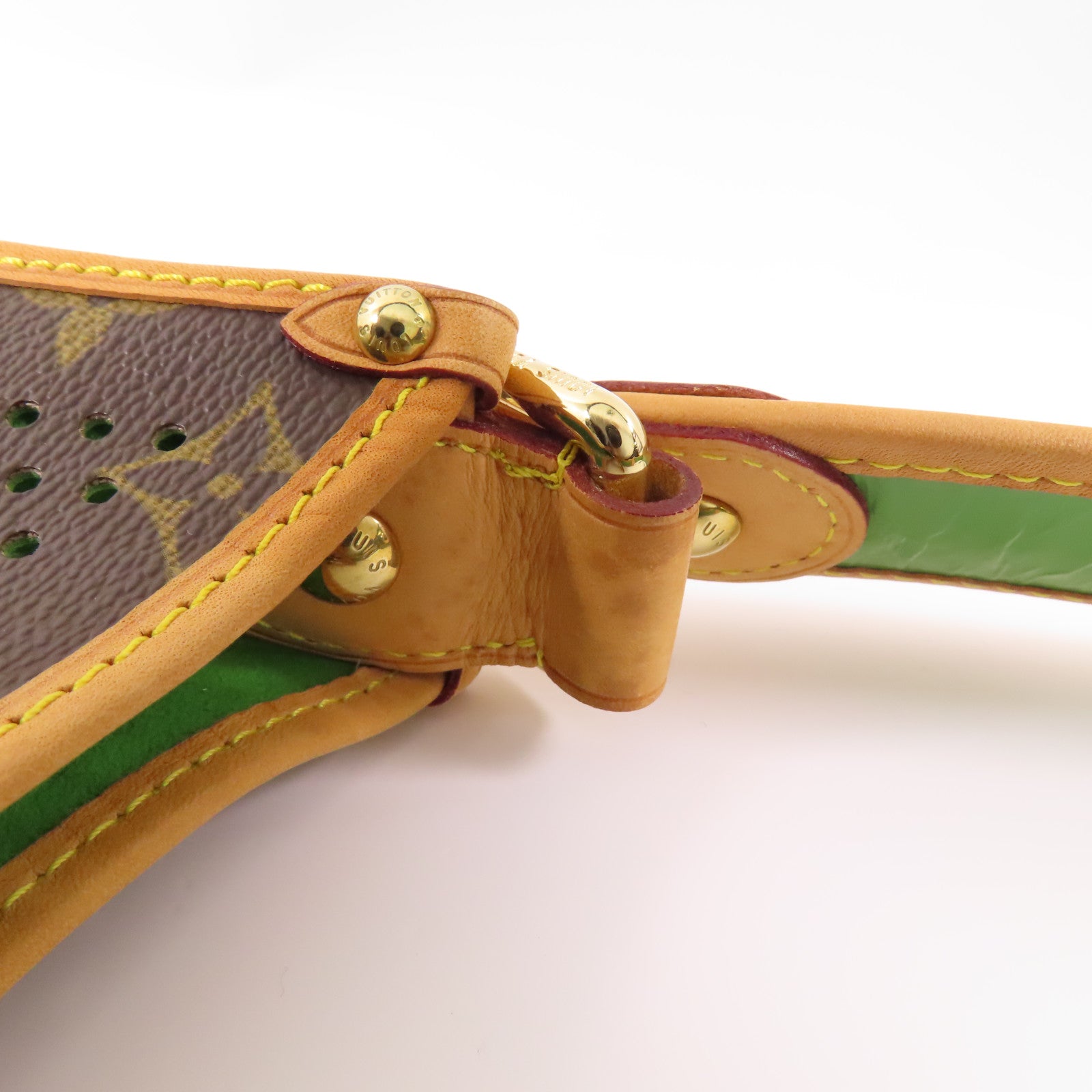 LOUIS VUITTON Monogram Perfo Musette金扣肩背袋