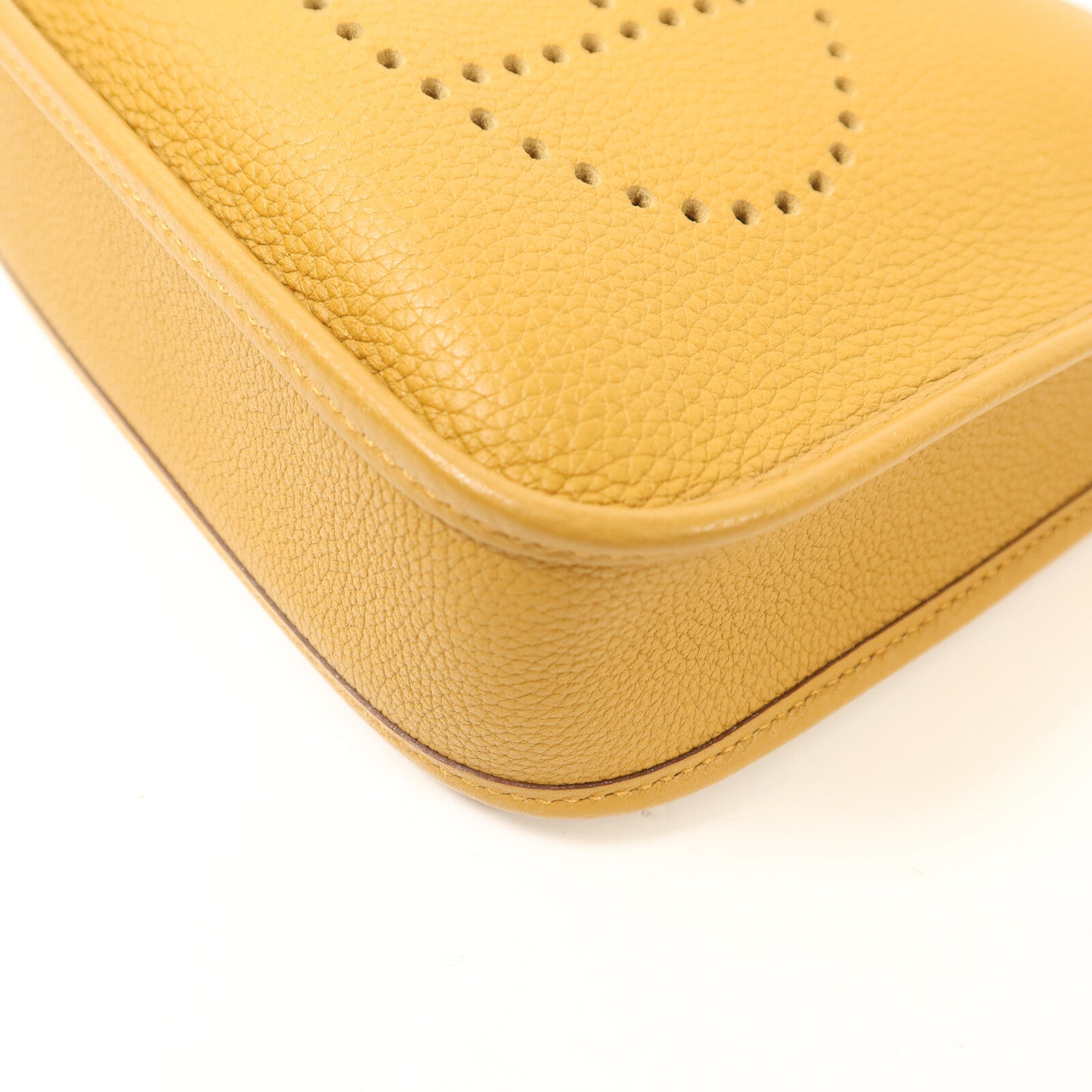 HERMES Maurice皮革Evelyne TPM金扣肩背袋Sesame/Lime