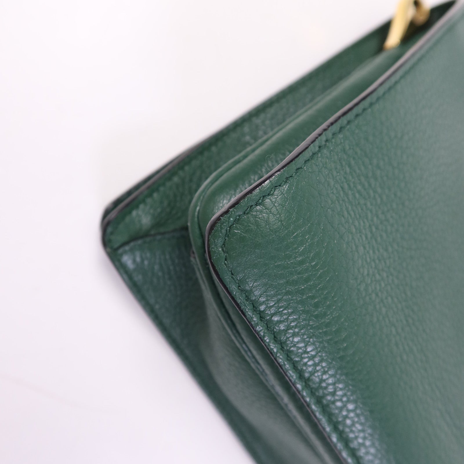 PRADA 皮革Shoulder Bag金扣肩背袋