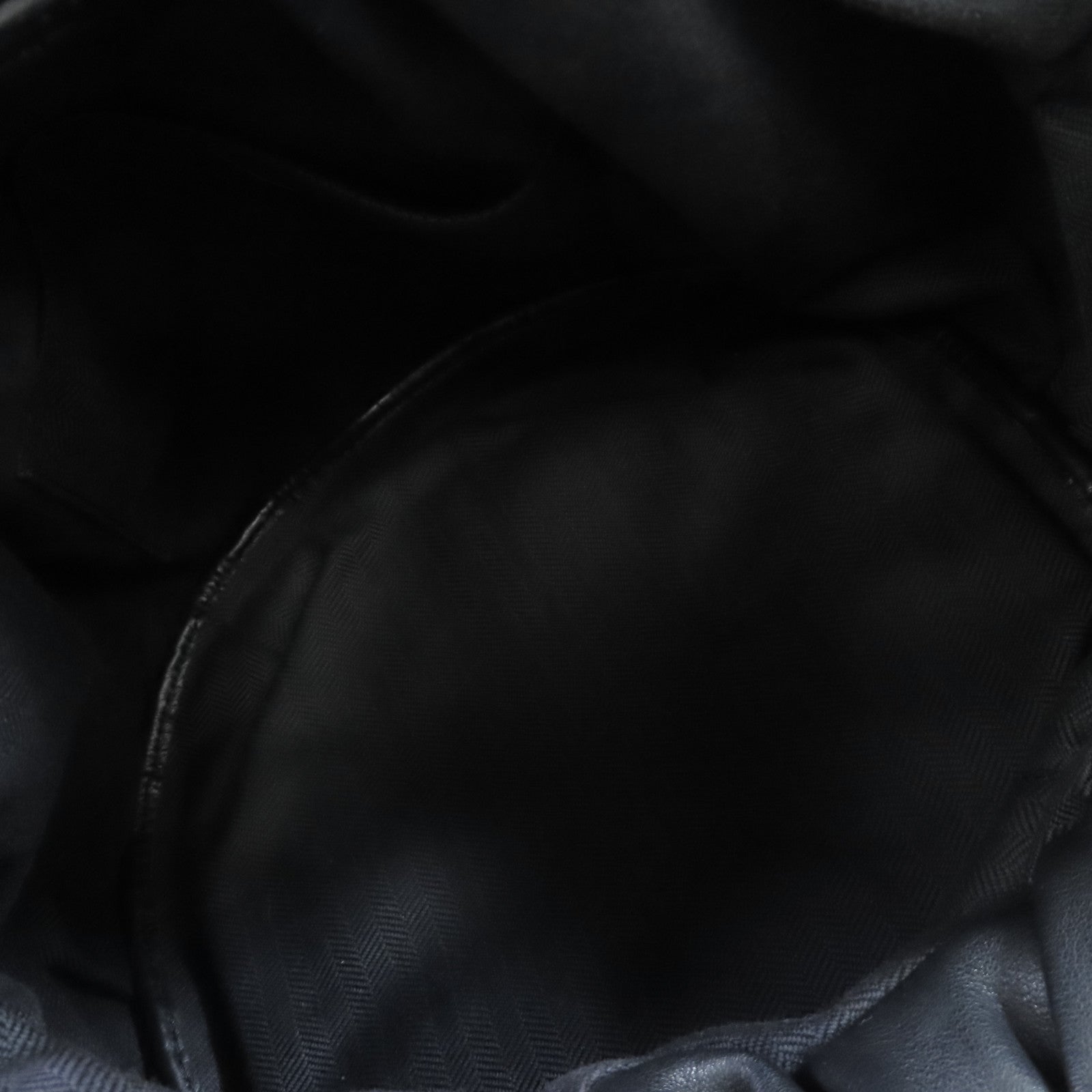 LOEWE 牛皮皮革2Way Shoulder Bag銀扣手挽肩背兩用袋黑色