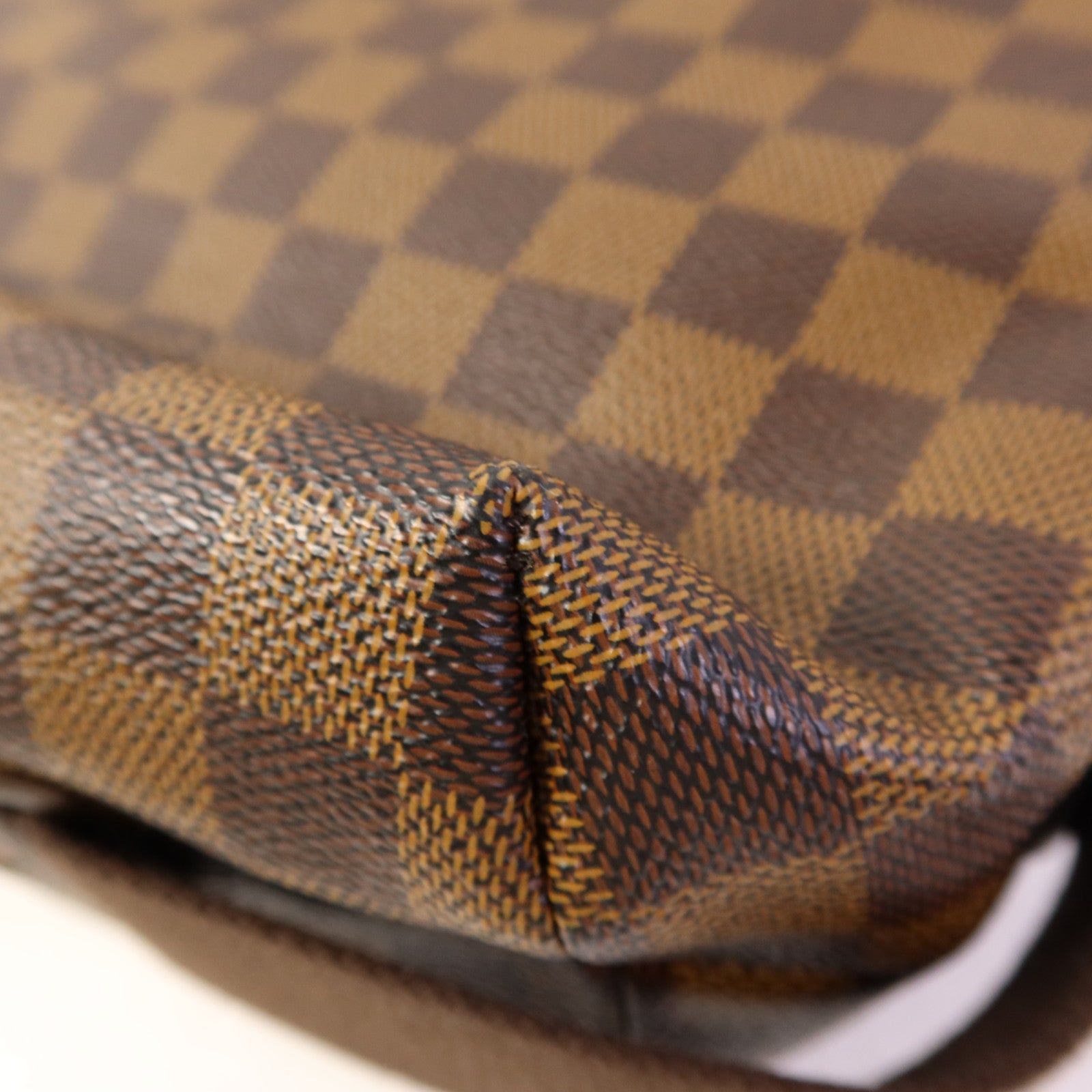 LOUIS VUITTON Damier Brooklyn GM金扣肩背袋