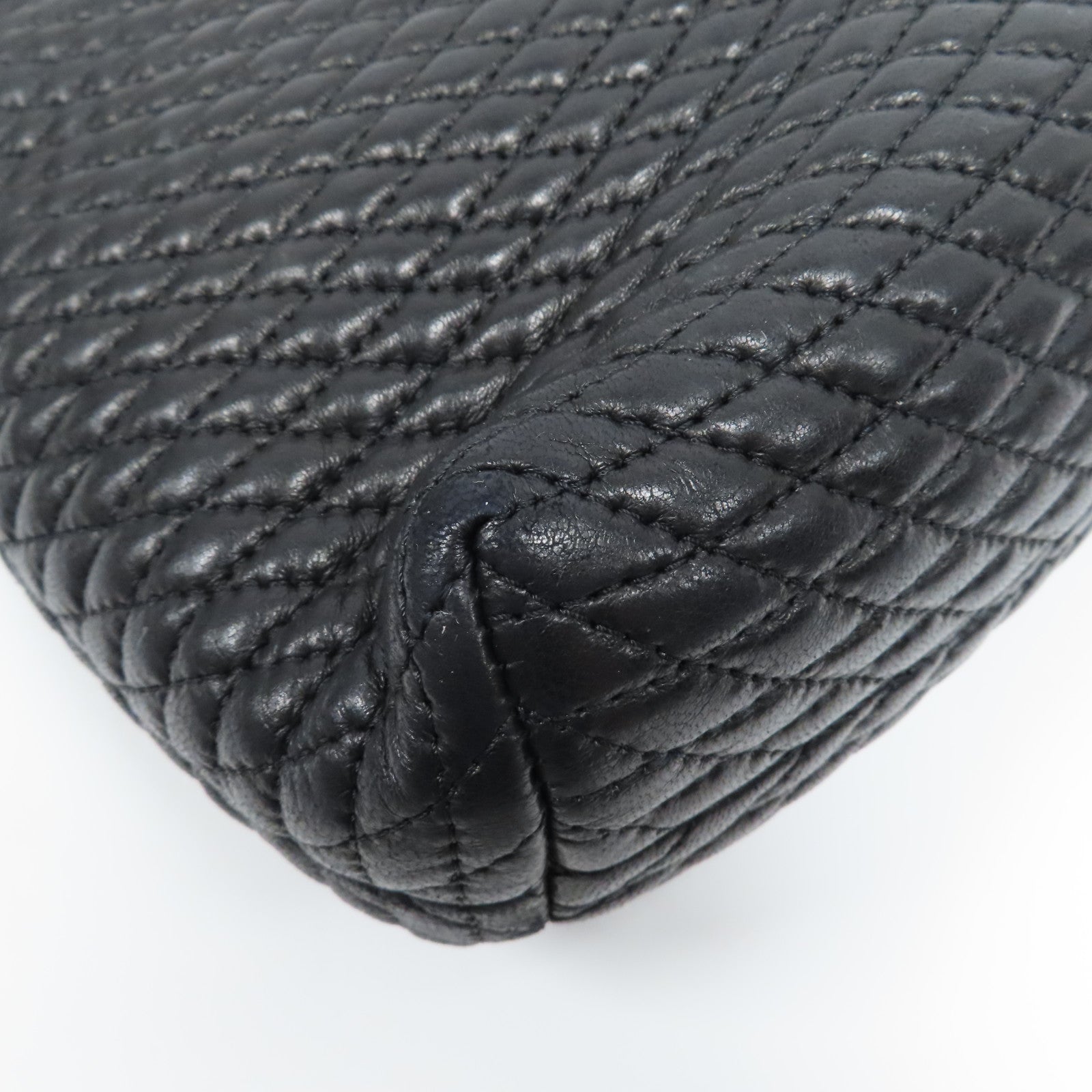BALLY 菱格牛皮皮革Chain Shoulder金扣鏈帶肩背袋黑色