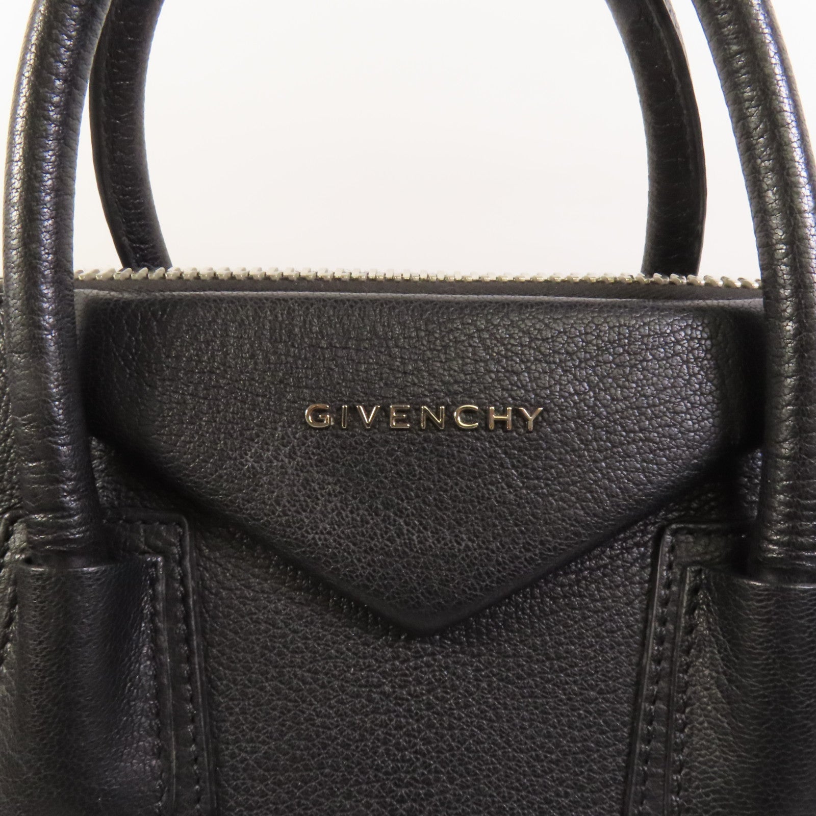 GIVENCHY 【激減優惠】牛皮皮革Antigona銀扣手挽肩背兩用袋