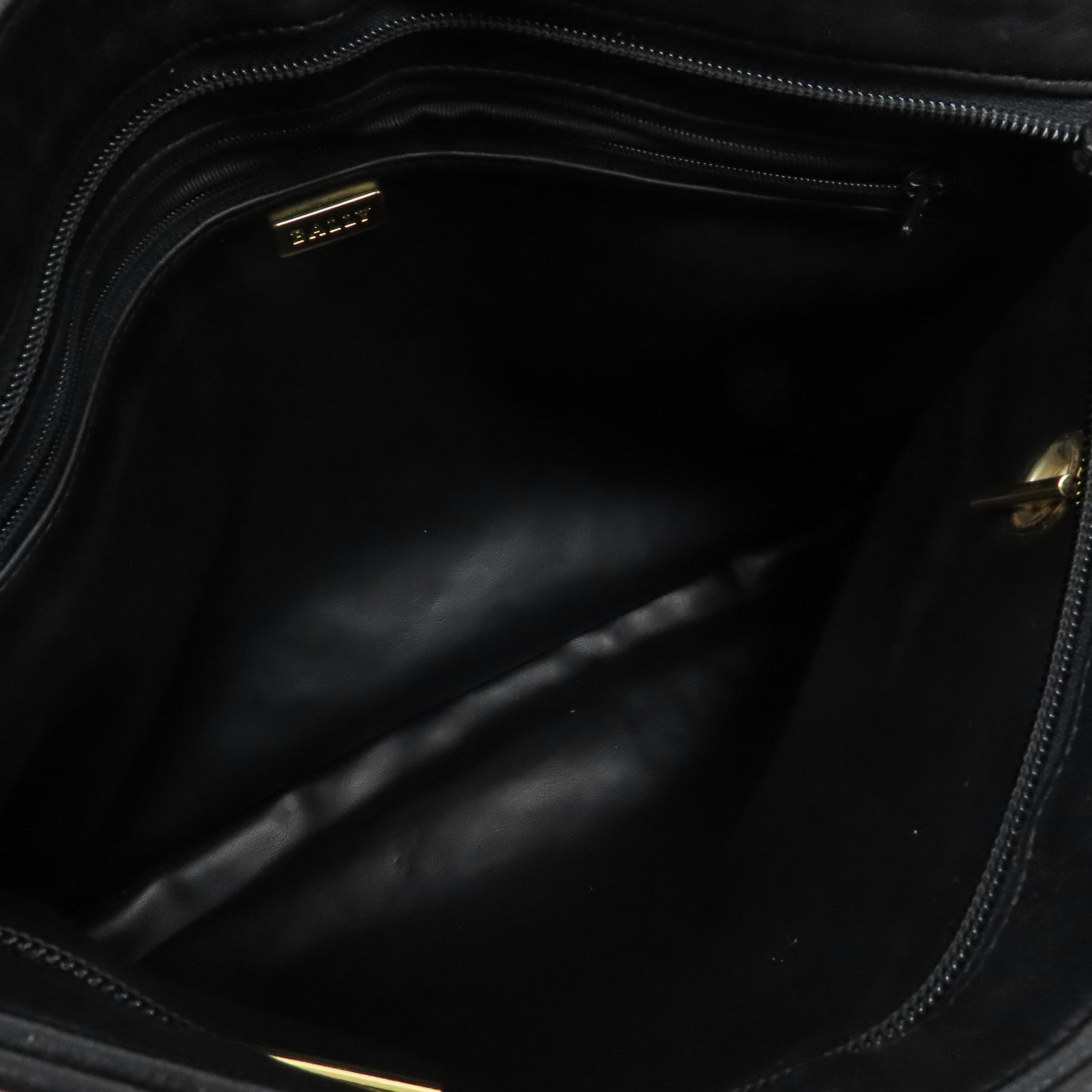 BALLY 菱格牛皮皮革Chain Shoulder金扣鏈帶肩背袋黑色