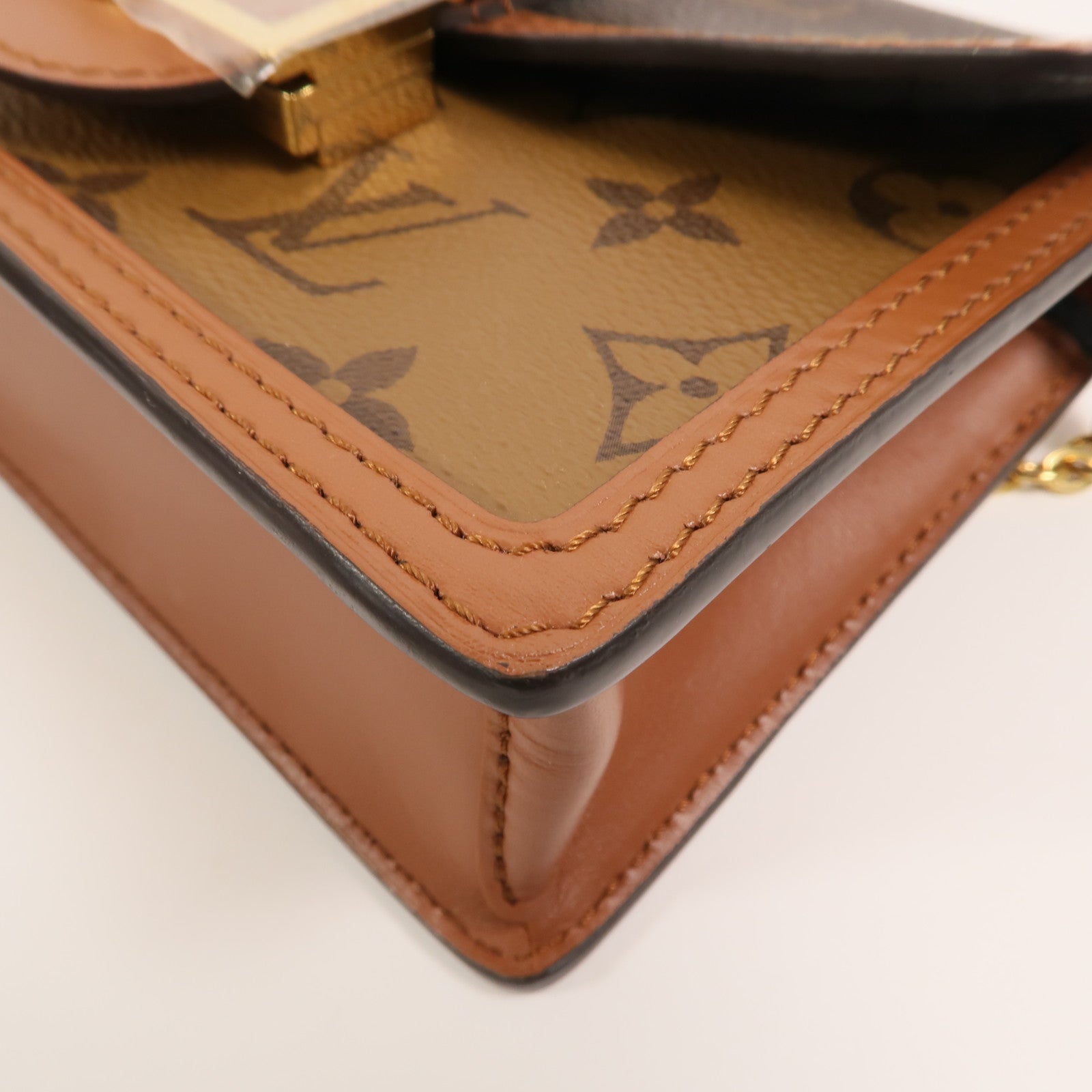 LOUIS VUITTON Monogram Reverse Dauphine肩背袋