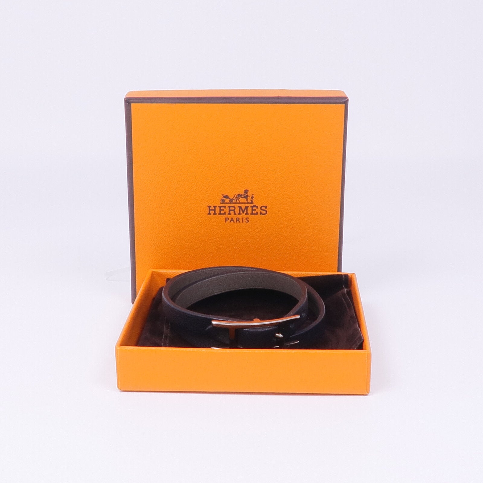 HERMES Swift皮革Behapi Double Tour銀扣手帶Noir/Gris Etain