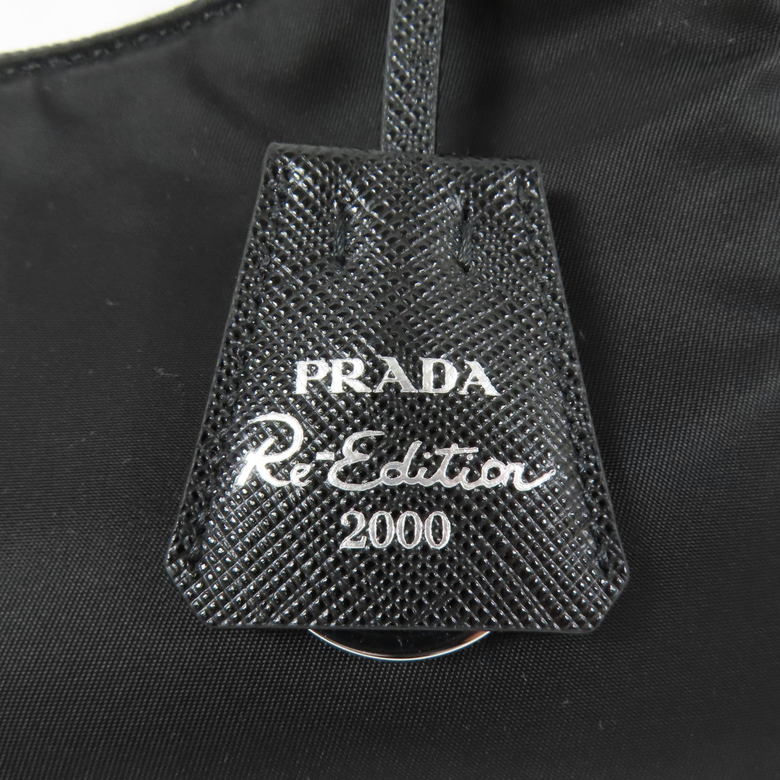 PRADA 尼龍Re-Edition 2000 Mini銀扣手挽袋/肩背袋