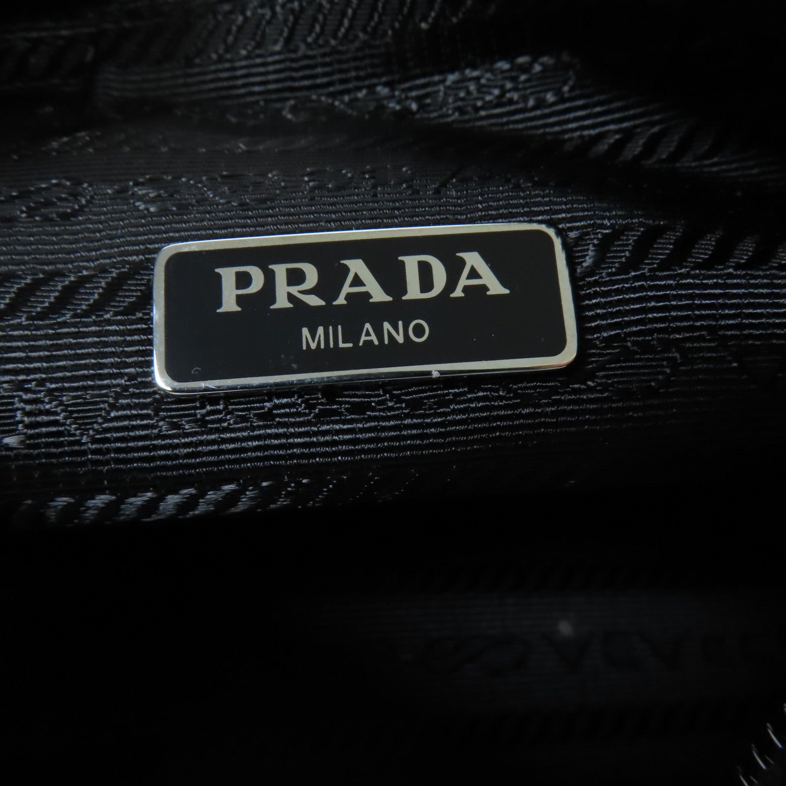 PRADA 尼龍Re-Edition 2000 Mini銀扣手挽袋/肩背袋