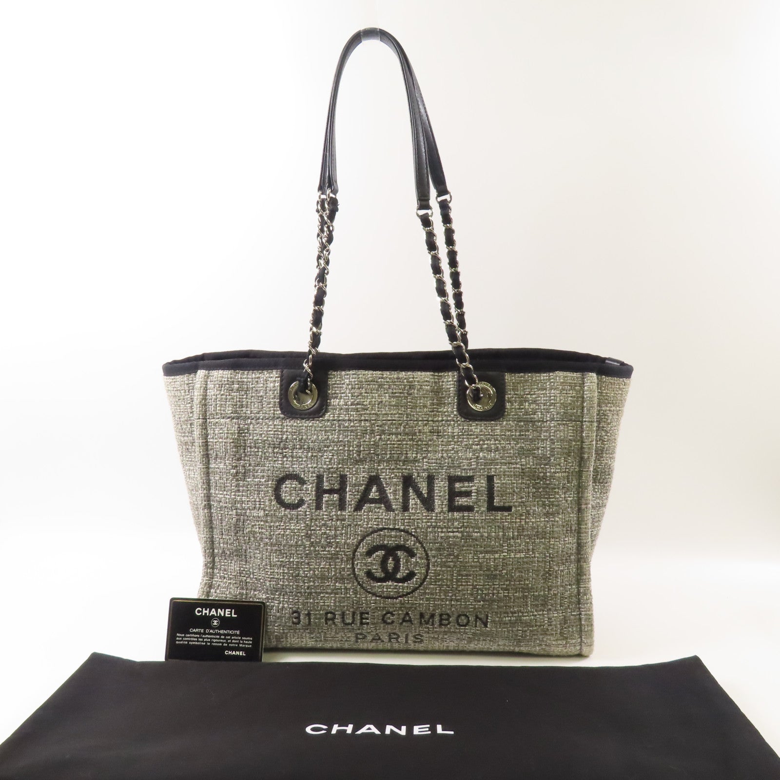 CHANEL 帆布Deauville Tote Bag銀扣肩背袋