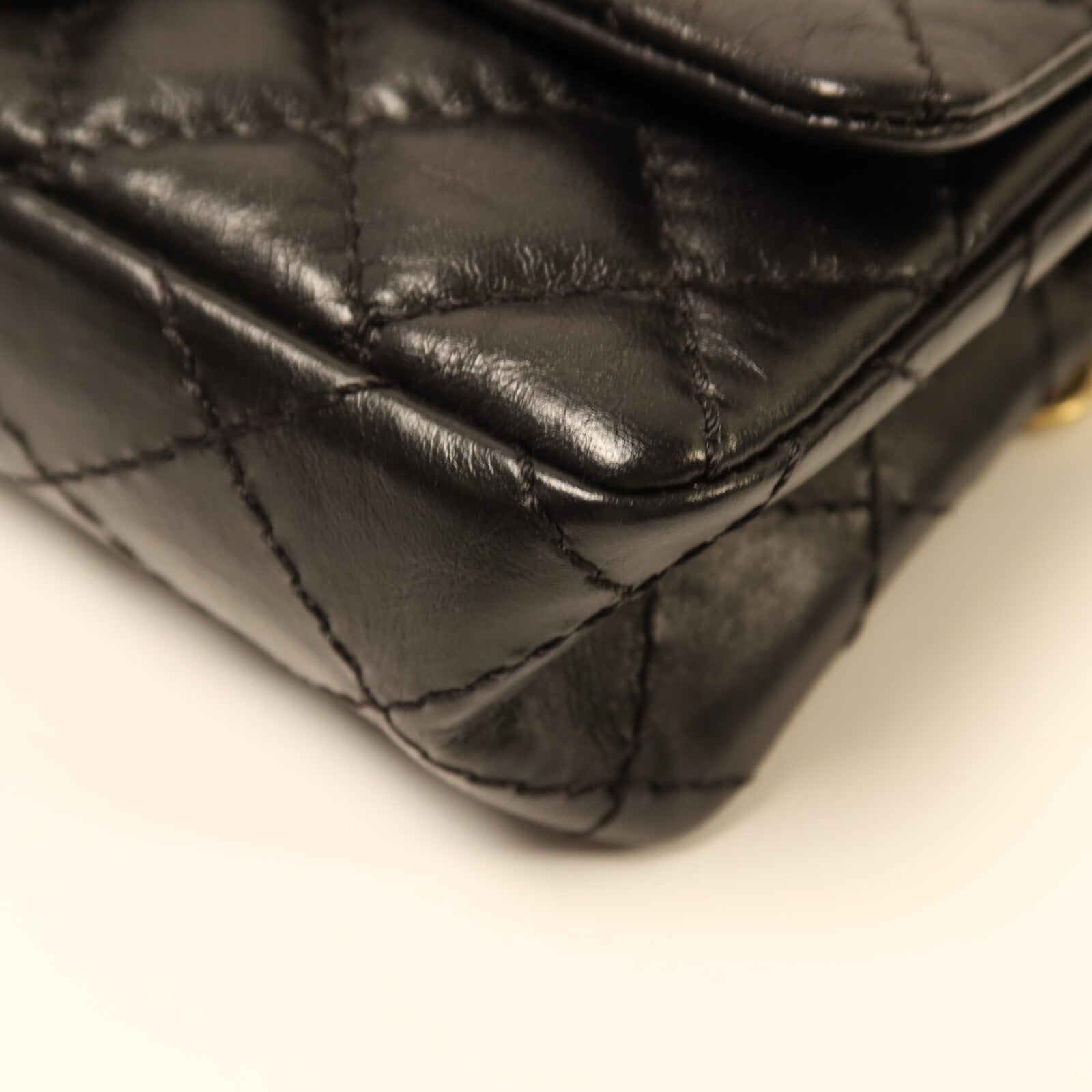 CHANEL 牛皮皮革Shoulder Bag金扣鏈帶肩背袋