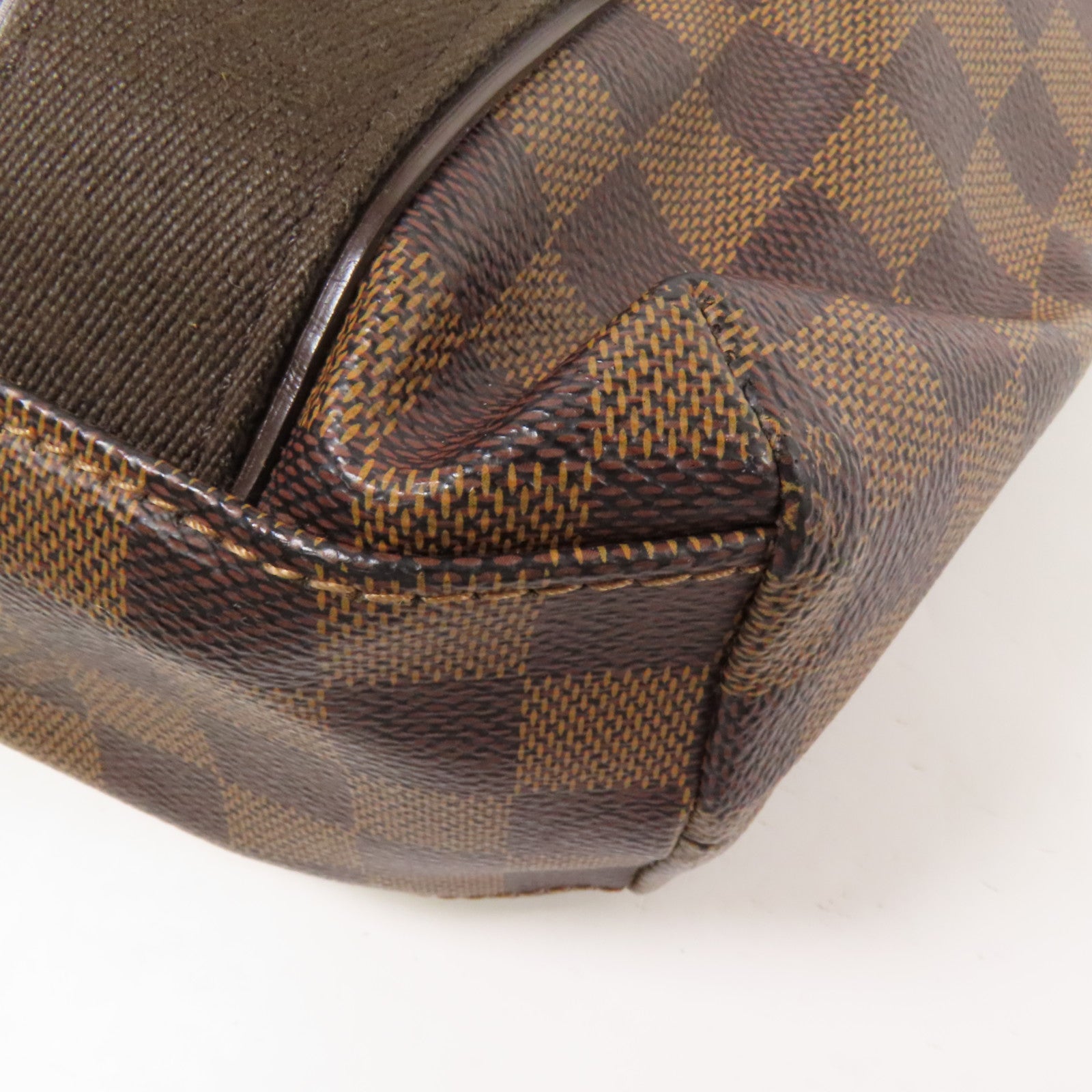 LOUIS VUITTON Damier Beaubourg金扣肩背袋棕色