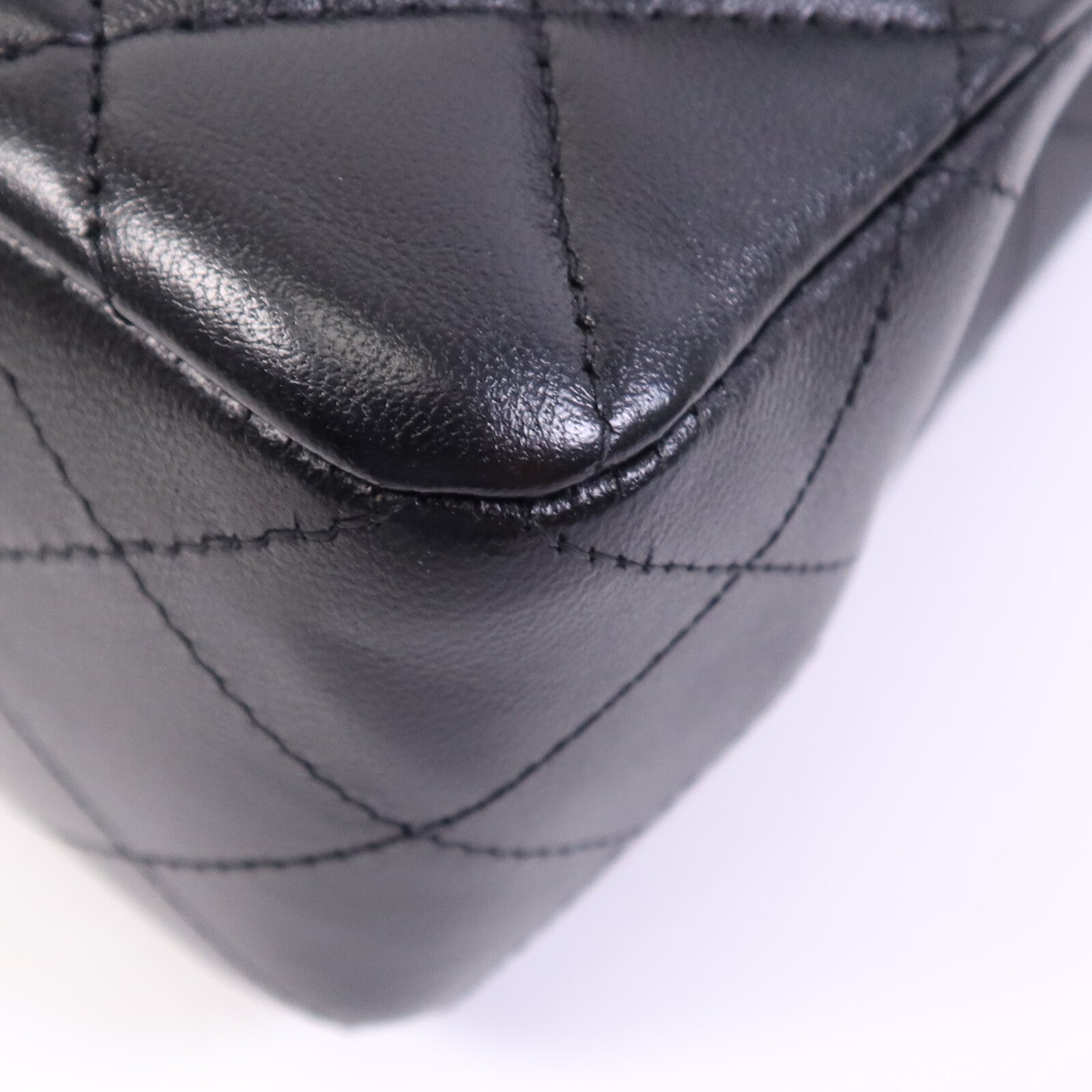 CHANEL 羊皮皮革Classic 23金扣鏈帶肩背袋