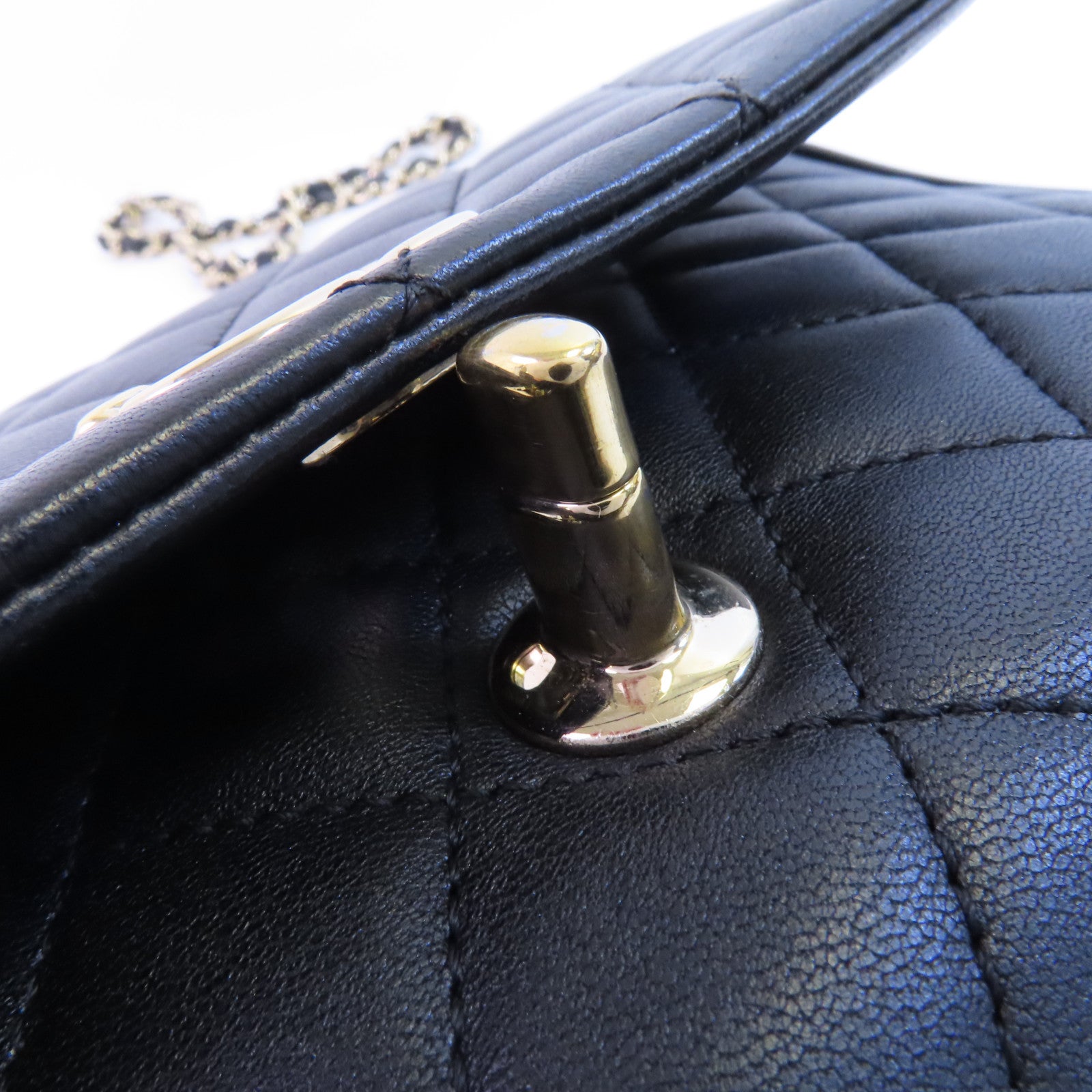 CHANEL 牛皮皮革2Way Shoulder金扣鏈帶手挽肩背兩用袋