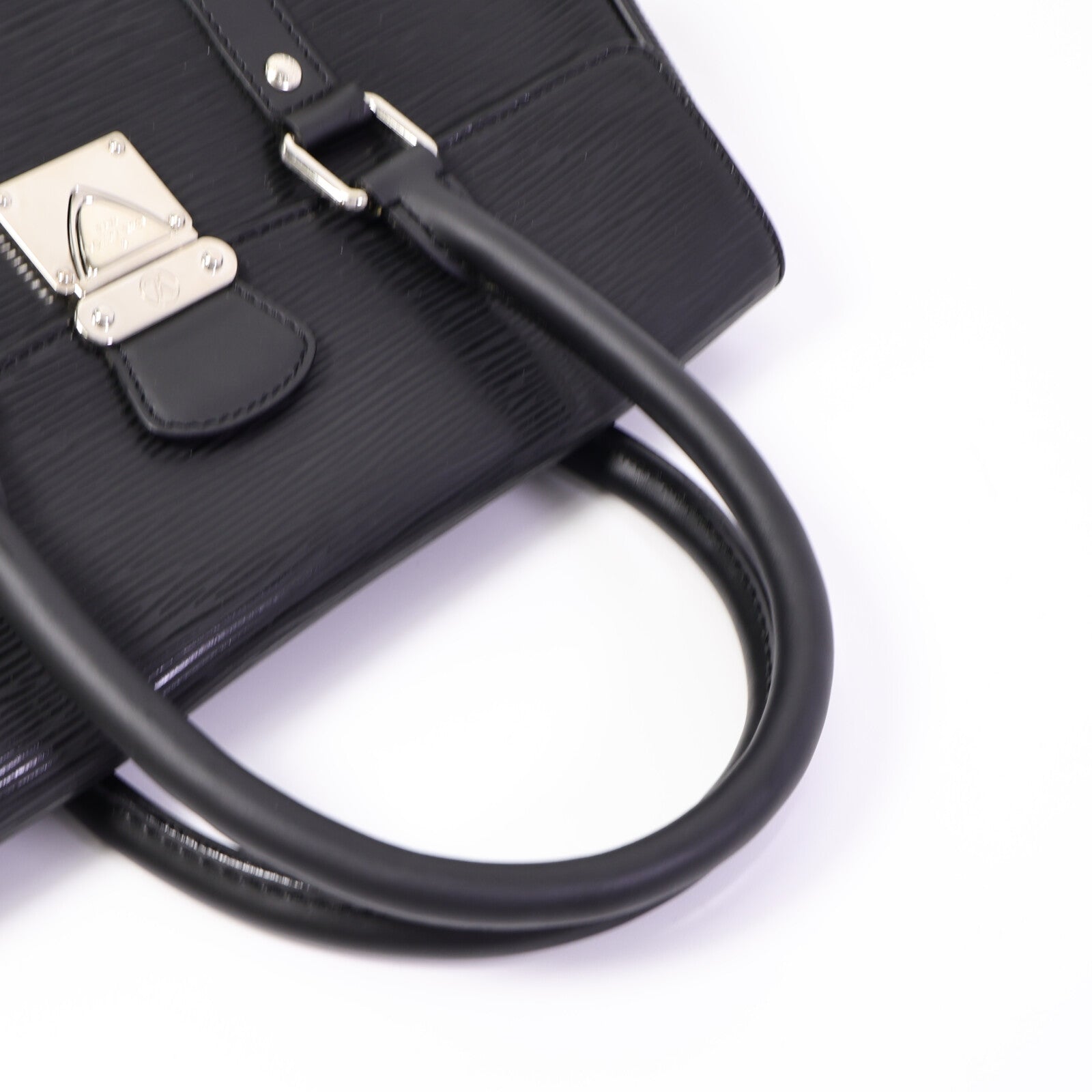 LOUIS VUITTON Epi Segur PM銀扣手挽袋