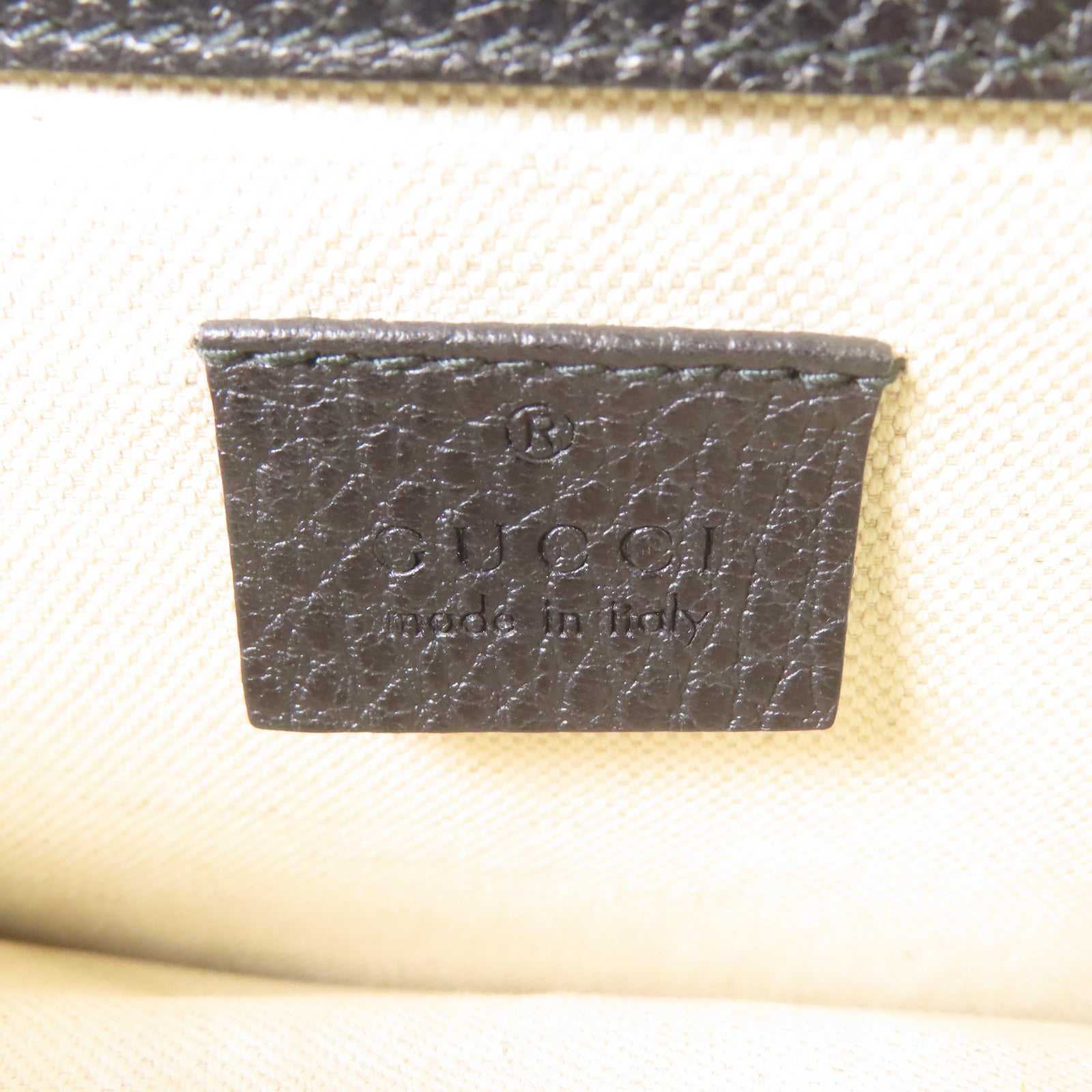 GUCCI 牛皮皮革Dionysus銀扣鏈帶肩背袋黑色
