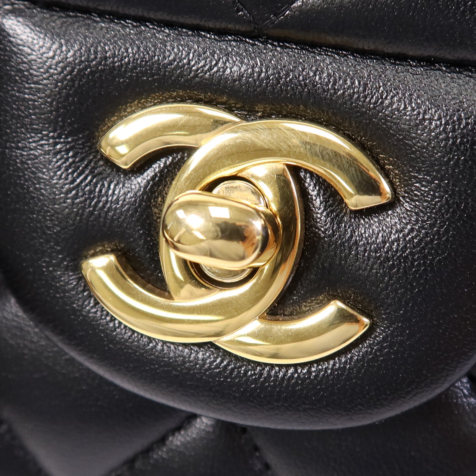 CHANEL 羊皮皮革Classic 23金扣鏈帶肩背袋