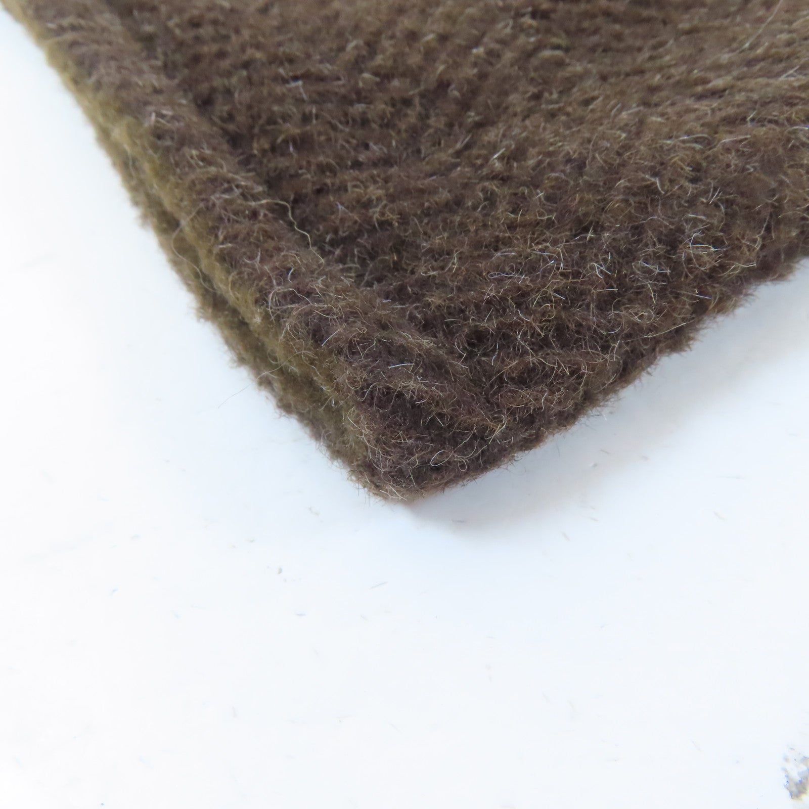 【激減優惠】羊毛Hand Bag銀扣手挽袋啡色