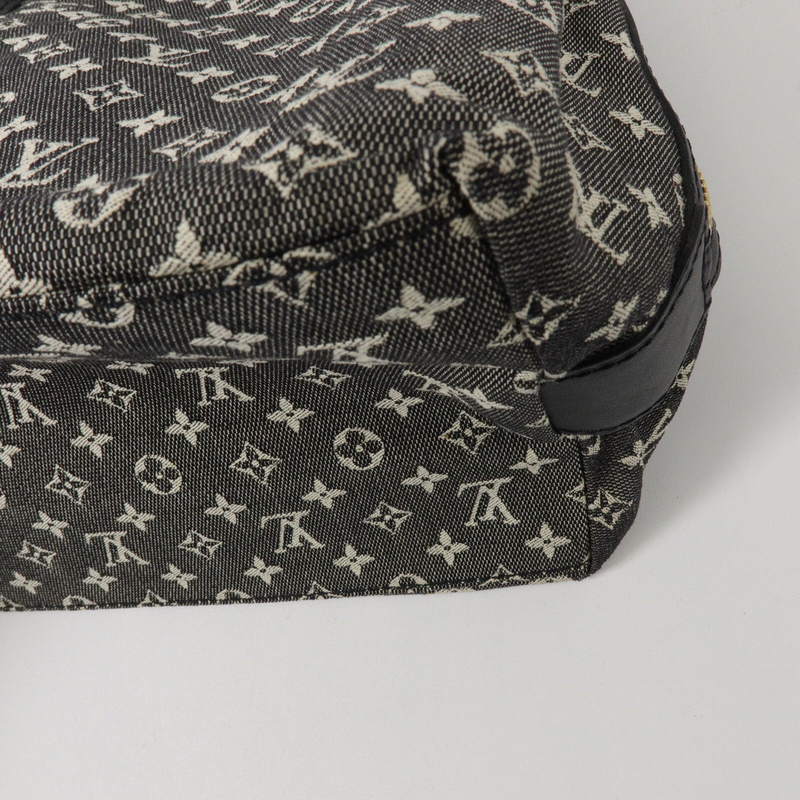 LOUIS VUITTON Monogram Mini Canvas Sac Marie Kate手挽袋