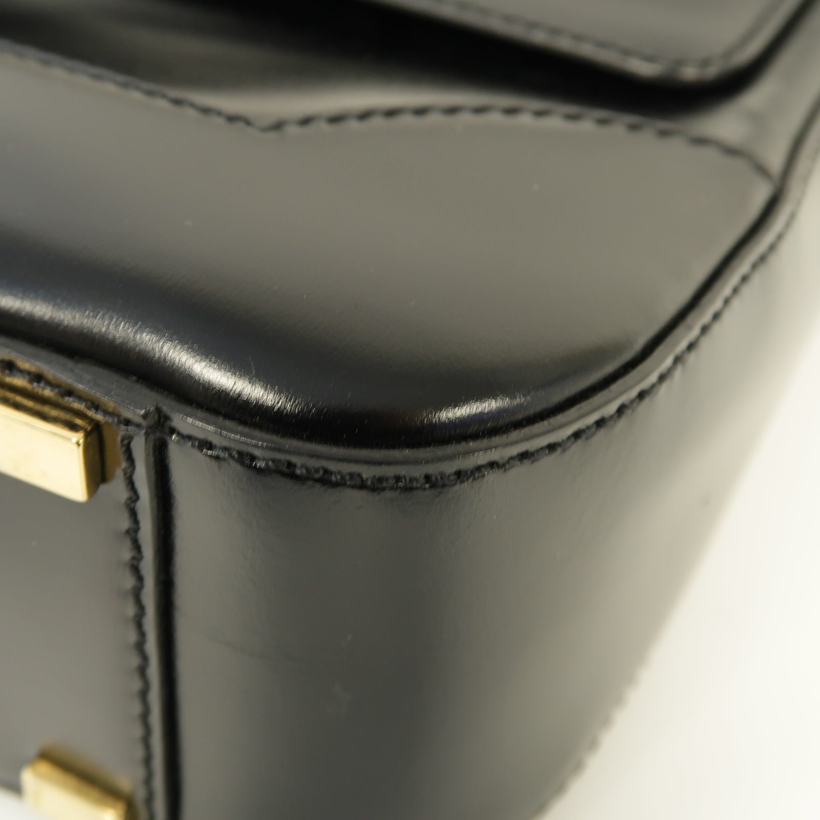 CELINE 【激減優惠】牛皮皮革Shoulder Bag金扣肩背袋黑色