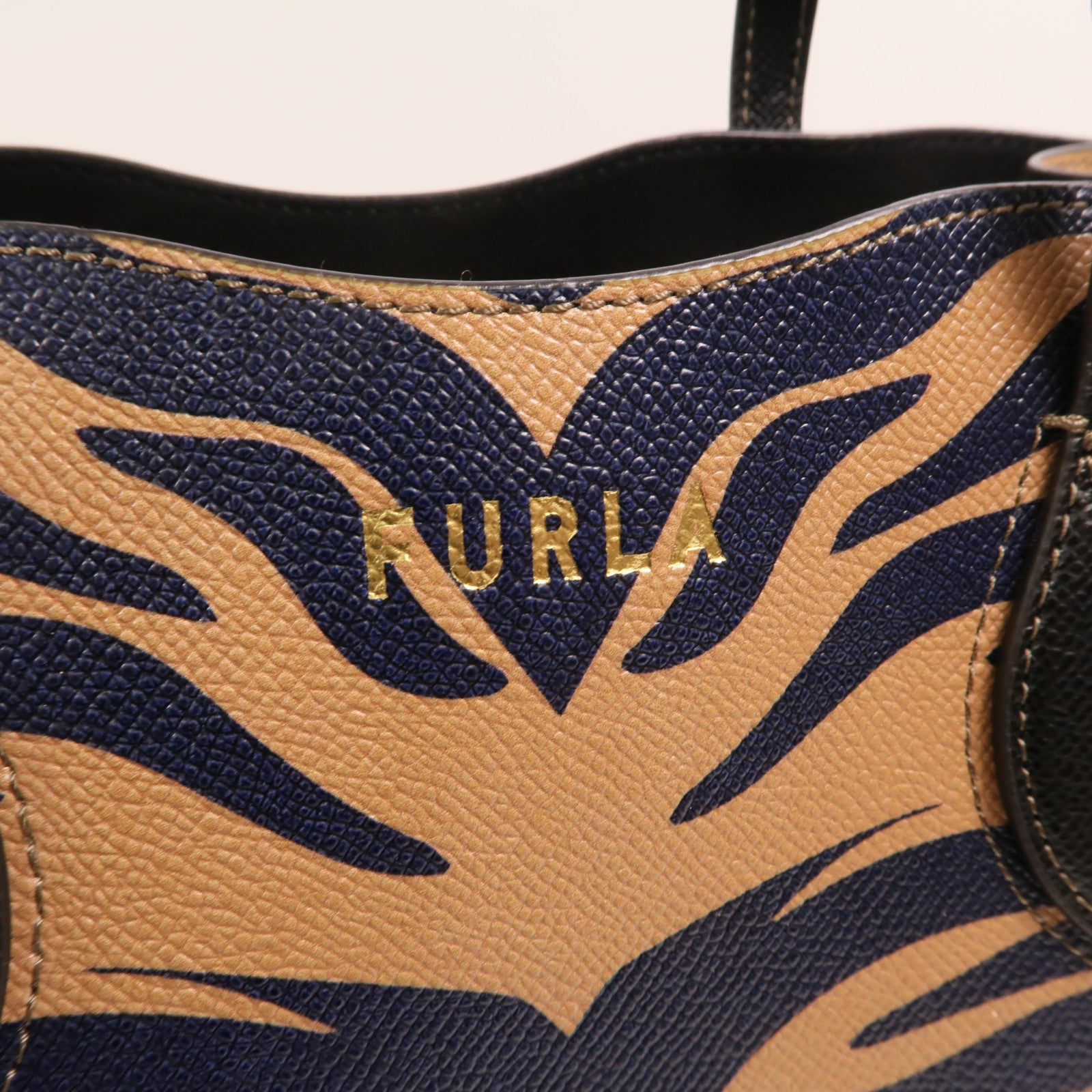 Furla 牛皮皮革Tote Bag金扣手挽袋