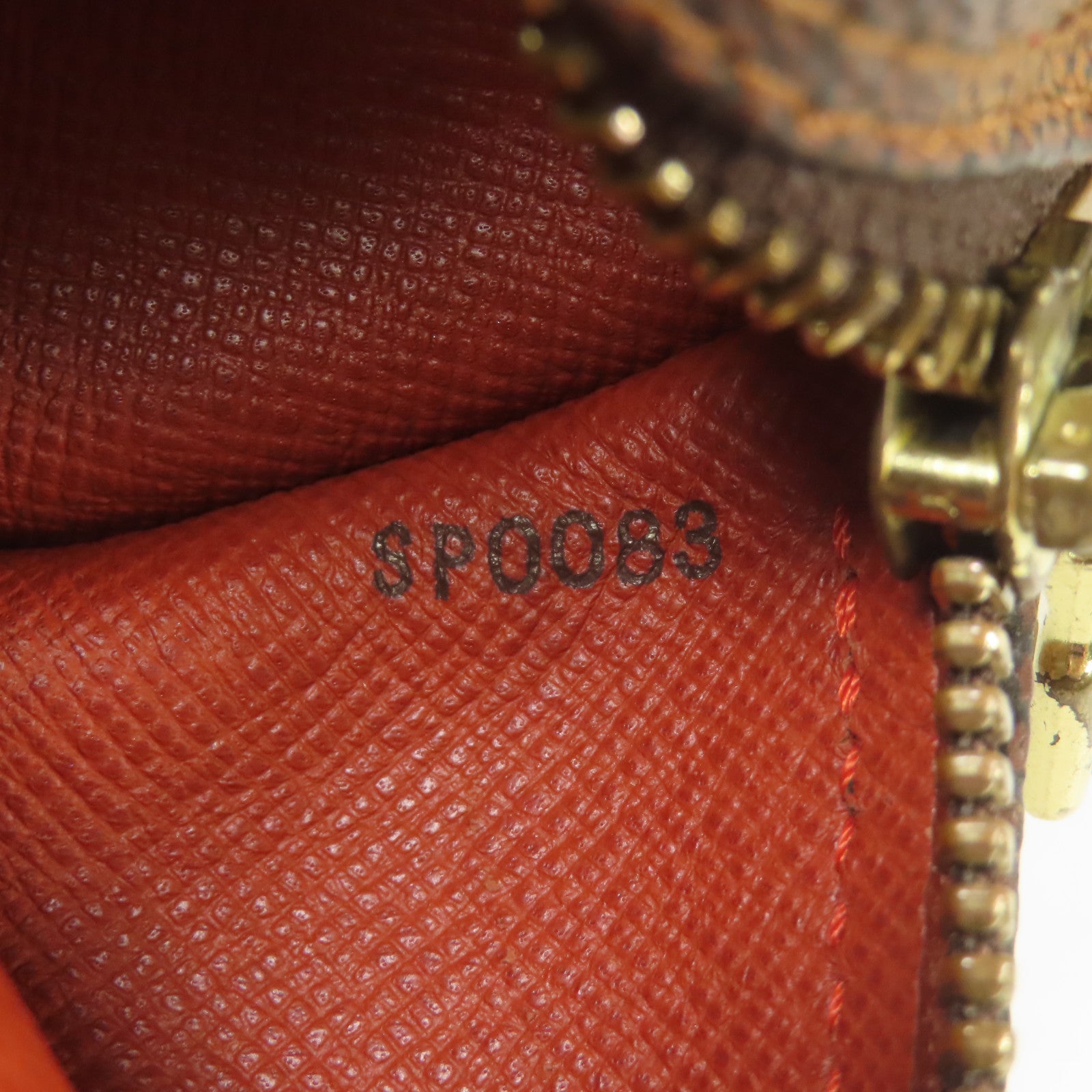 LOUIS VUITTON Damier Papillon PM金扣手挽袋