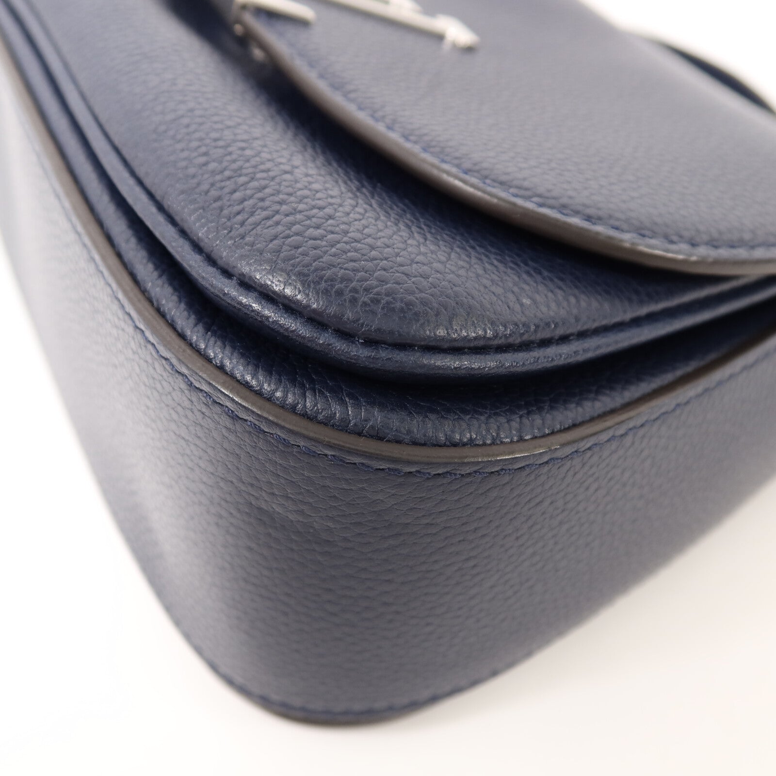 LOUIS VUITTON 牛皮皮革Vivienne NM銀扣手挽肩背兩用袋