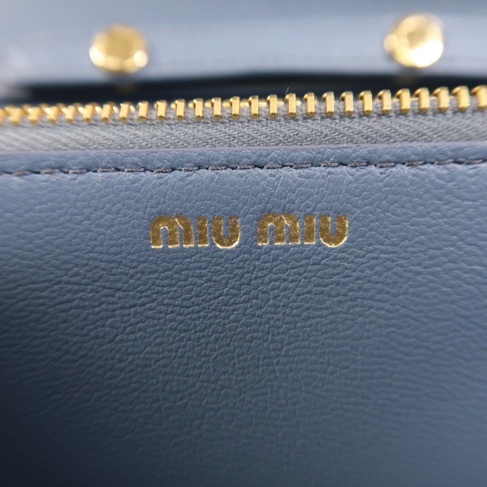 Miu Miu 羊皮皮革Chain Shoulder金扣鏈帶肩背袋