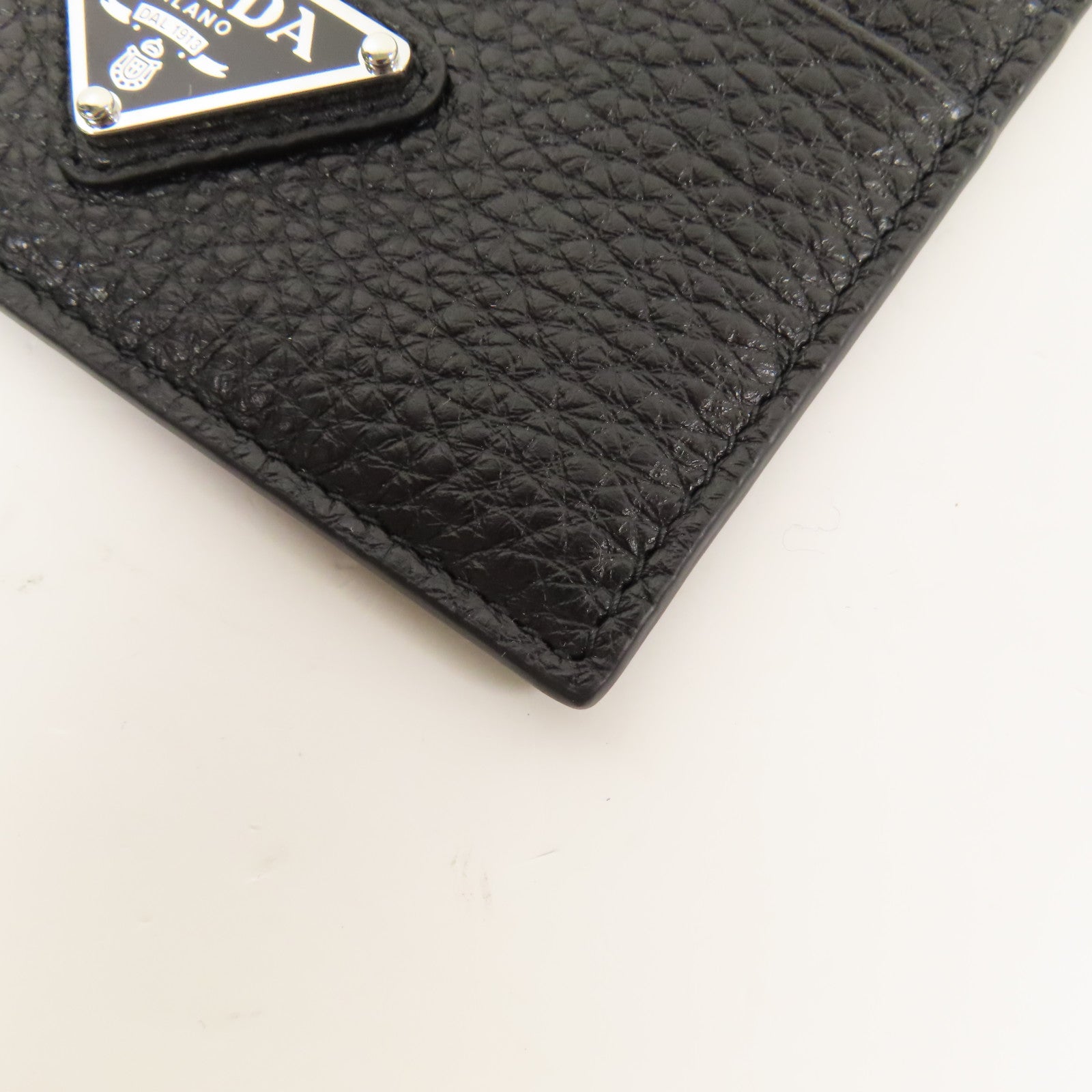 PRADA 牛皮皮革Card Holder銀扣卡片套