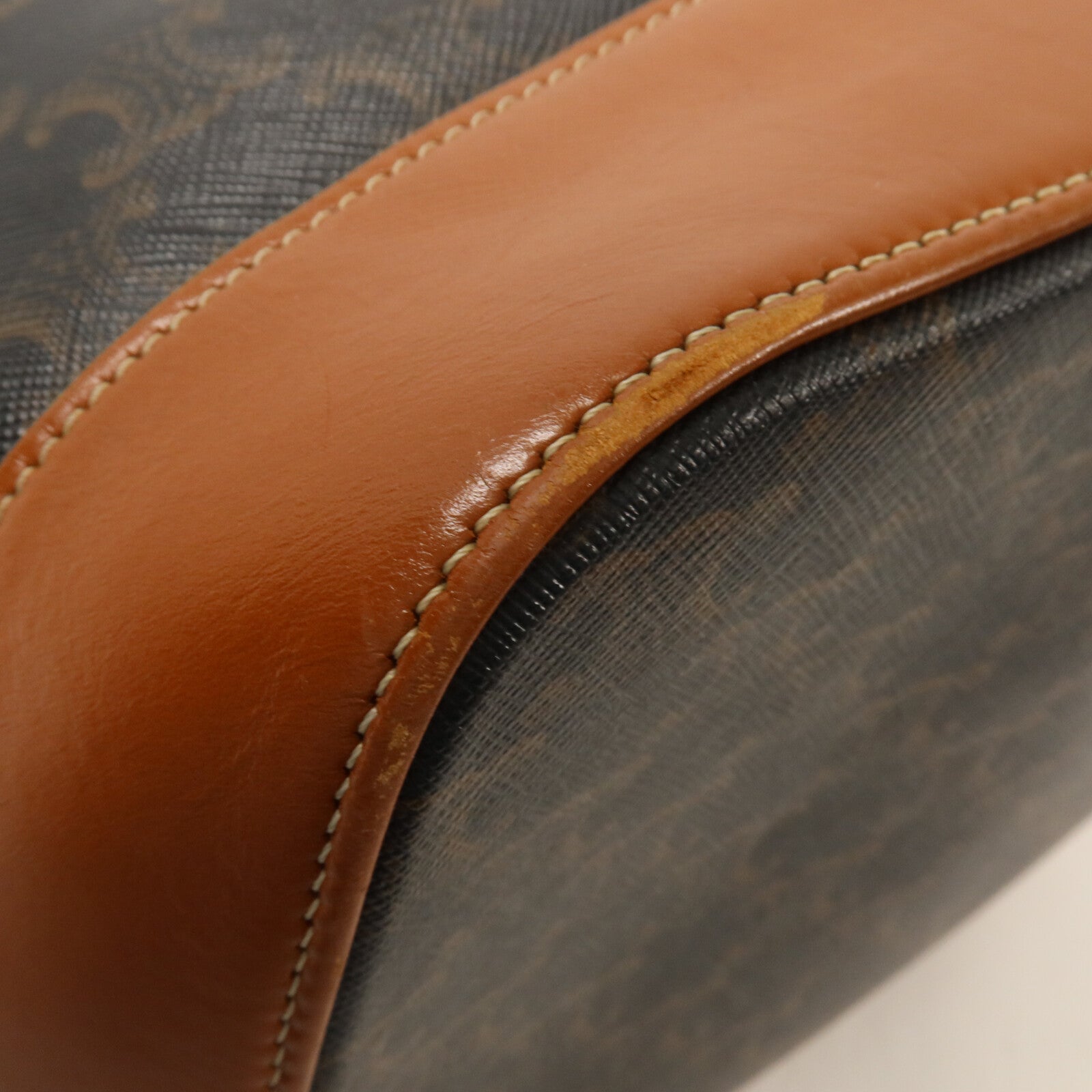 CELINE 塗層帆布Triomphe Bucket Medium肩背袋