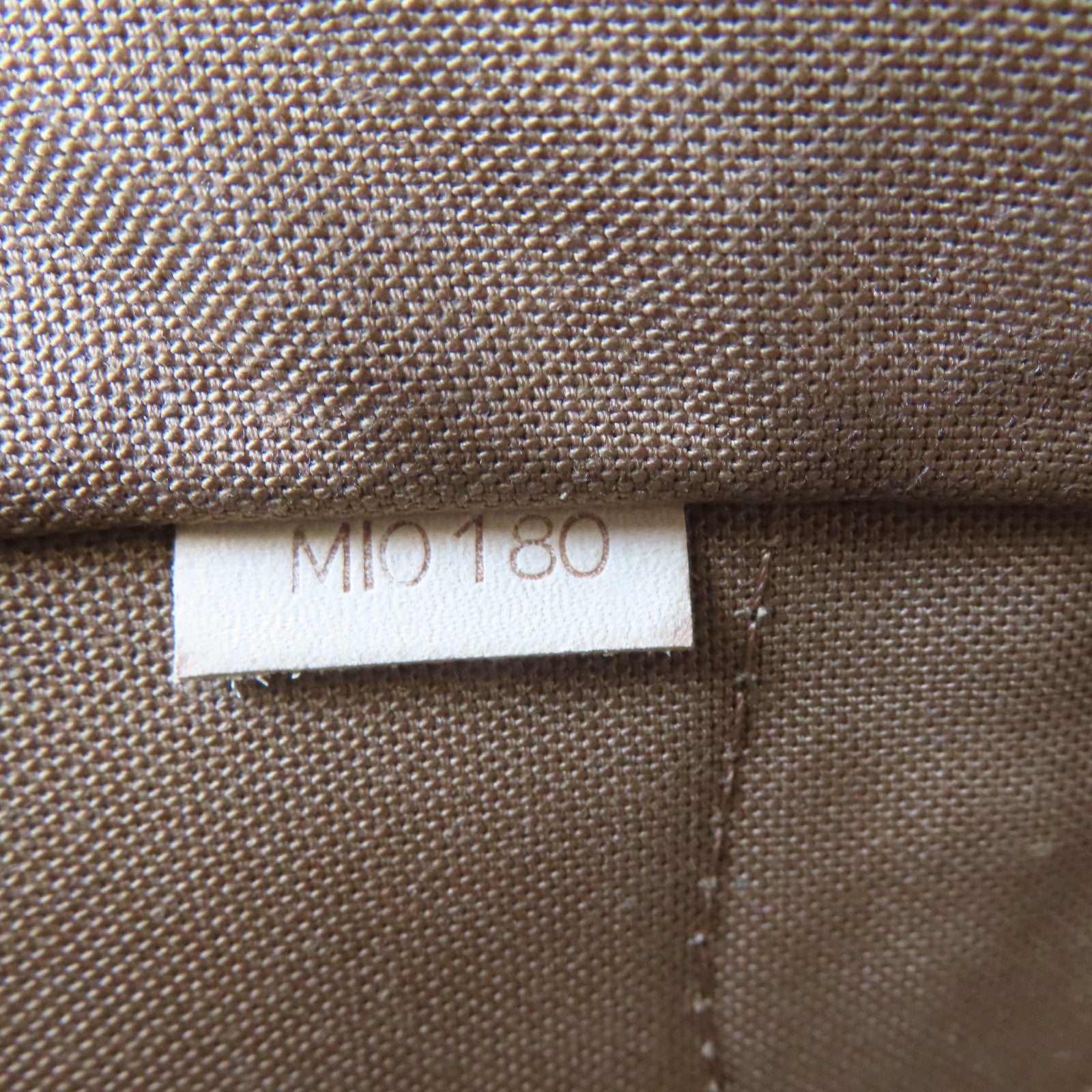 LOUIS VUITTON Monogram Montorgueil PM金扣肩背袋啡色