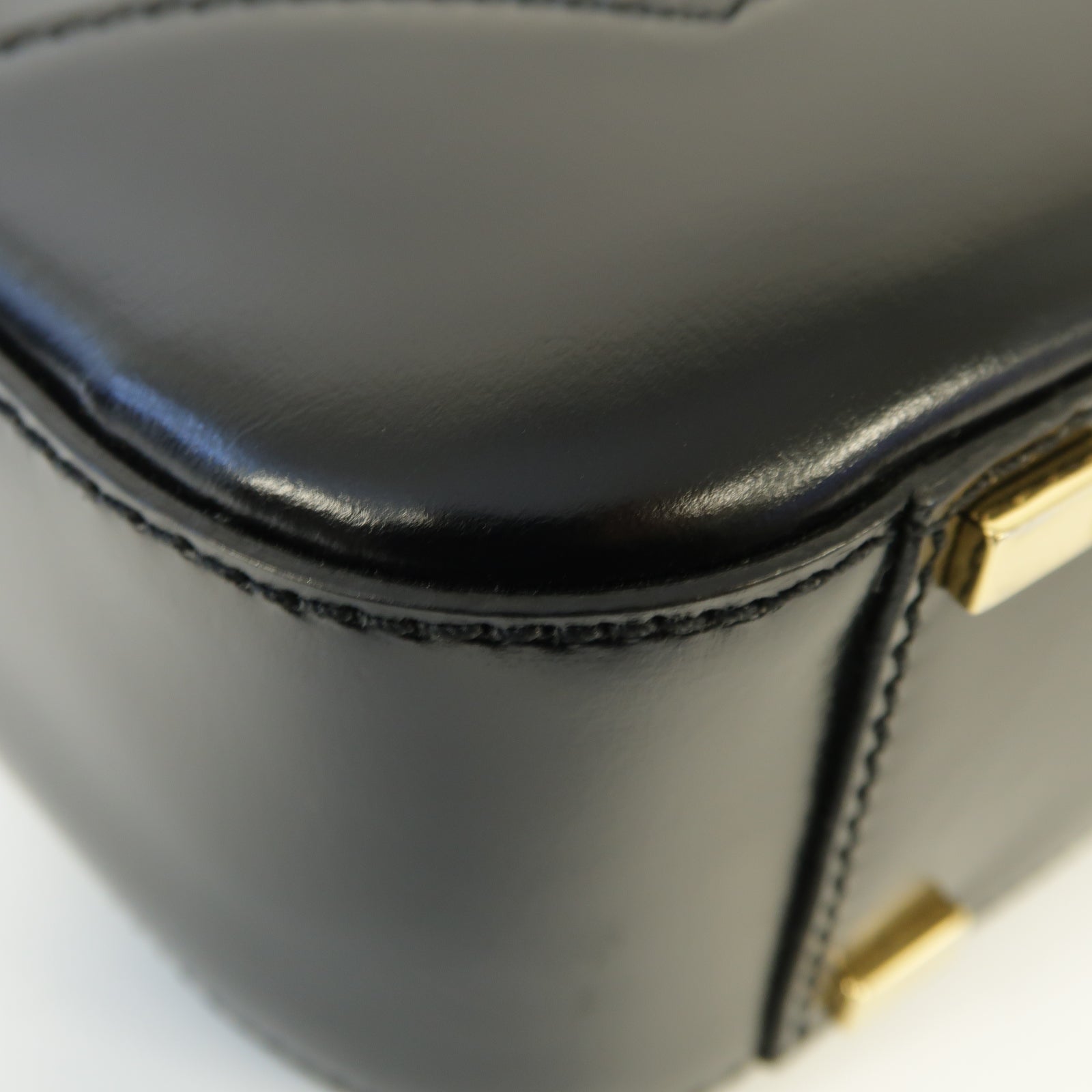 CELINE 【激減優惠】牛皮皮革Shoulder Bag金扣肩背袋黑色