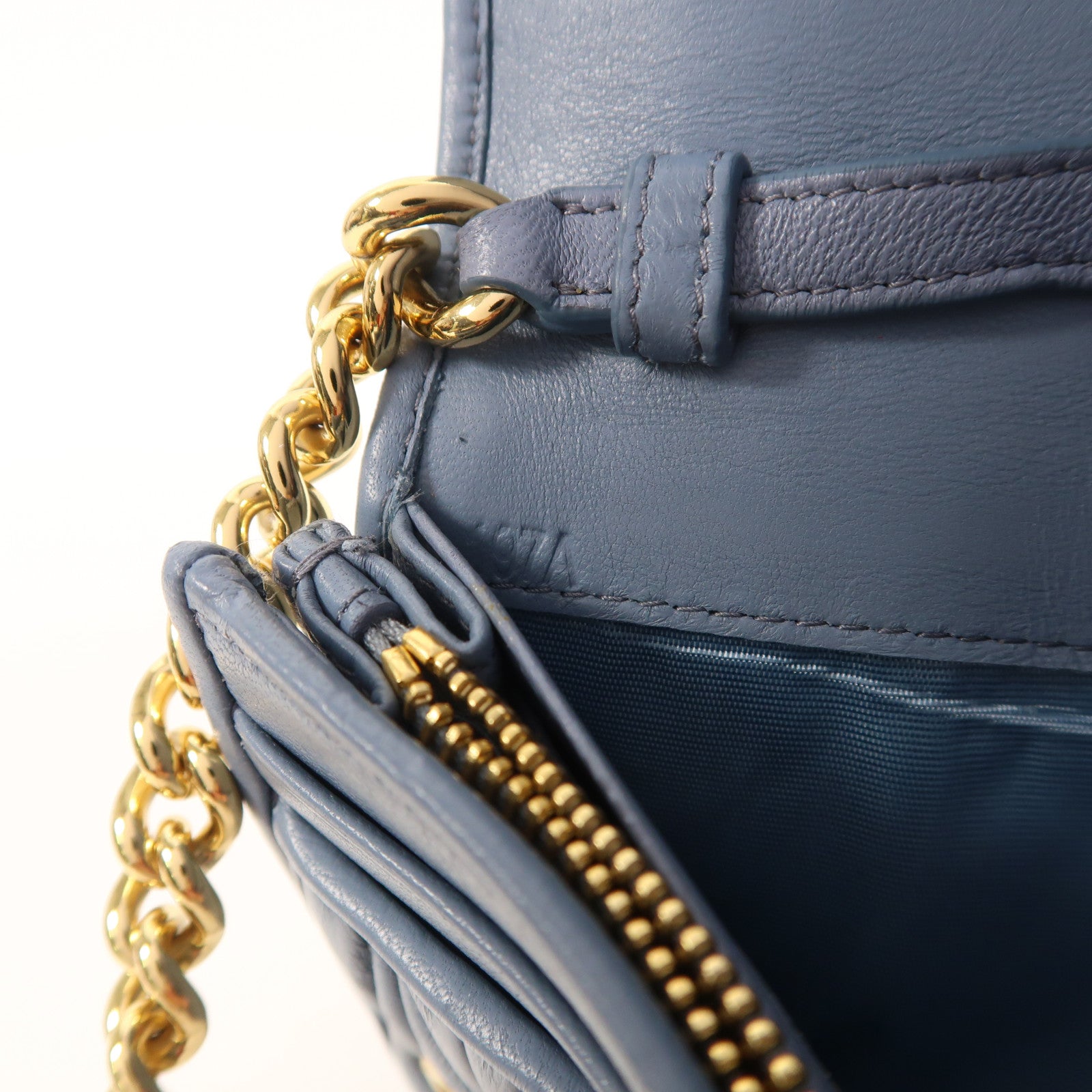 Miu Miu 羊皮皮革Chain Shoulder金扣鏈帶肩背袋