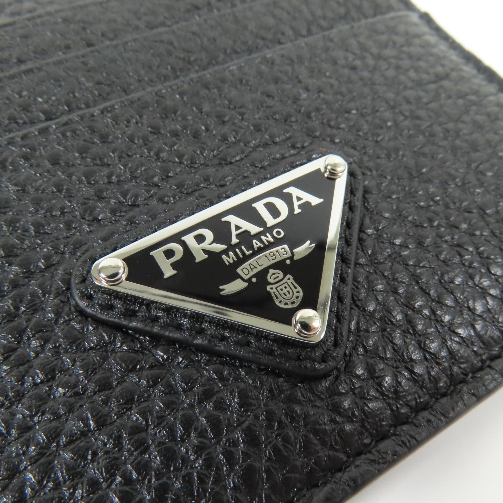 PRADA 牛皮皮革Card Holder銀扣卡片套