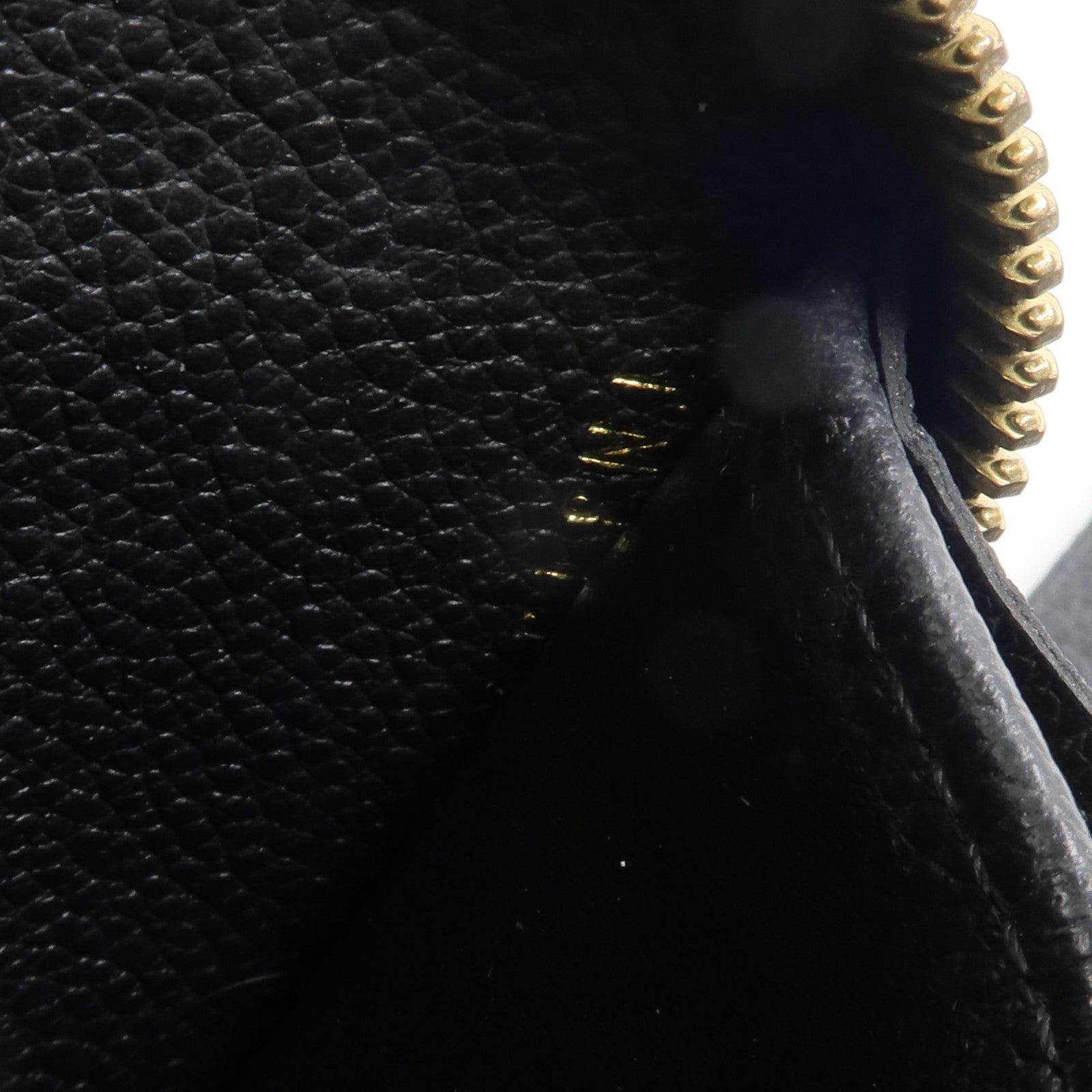 LOUIS VUITTON Monogram Empreinte Zippy Wallet長錢包