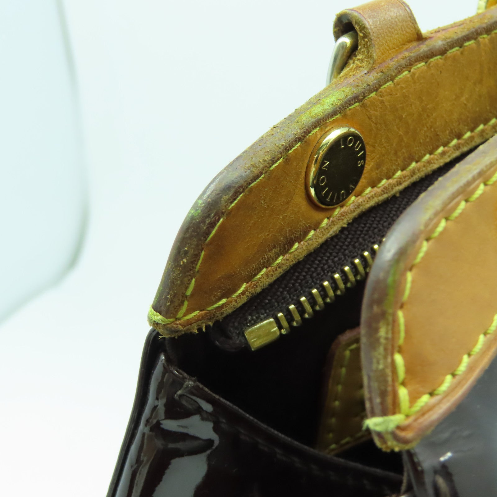 LOUIS VUITTON Monogram Vernis Blair MM金扣手挽肩背兩用袋酒紅色