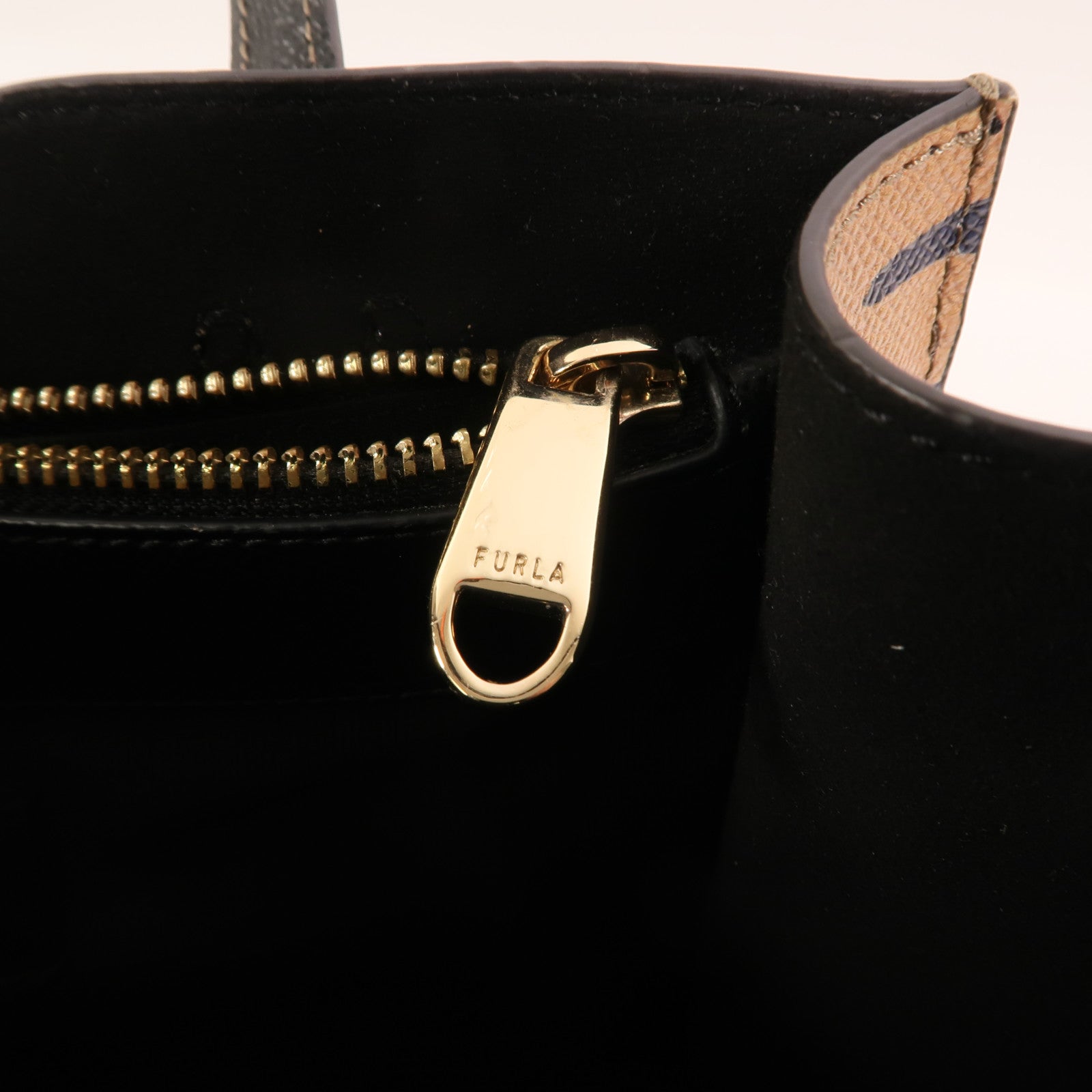 Furla 牛皮皮革Tote Bag金扣手挽袋