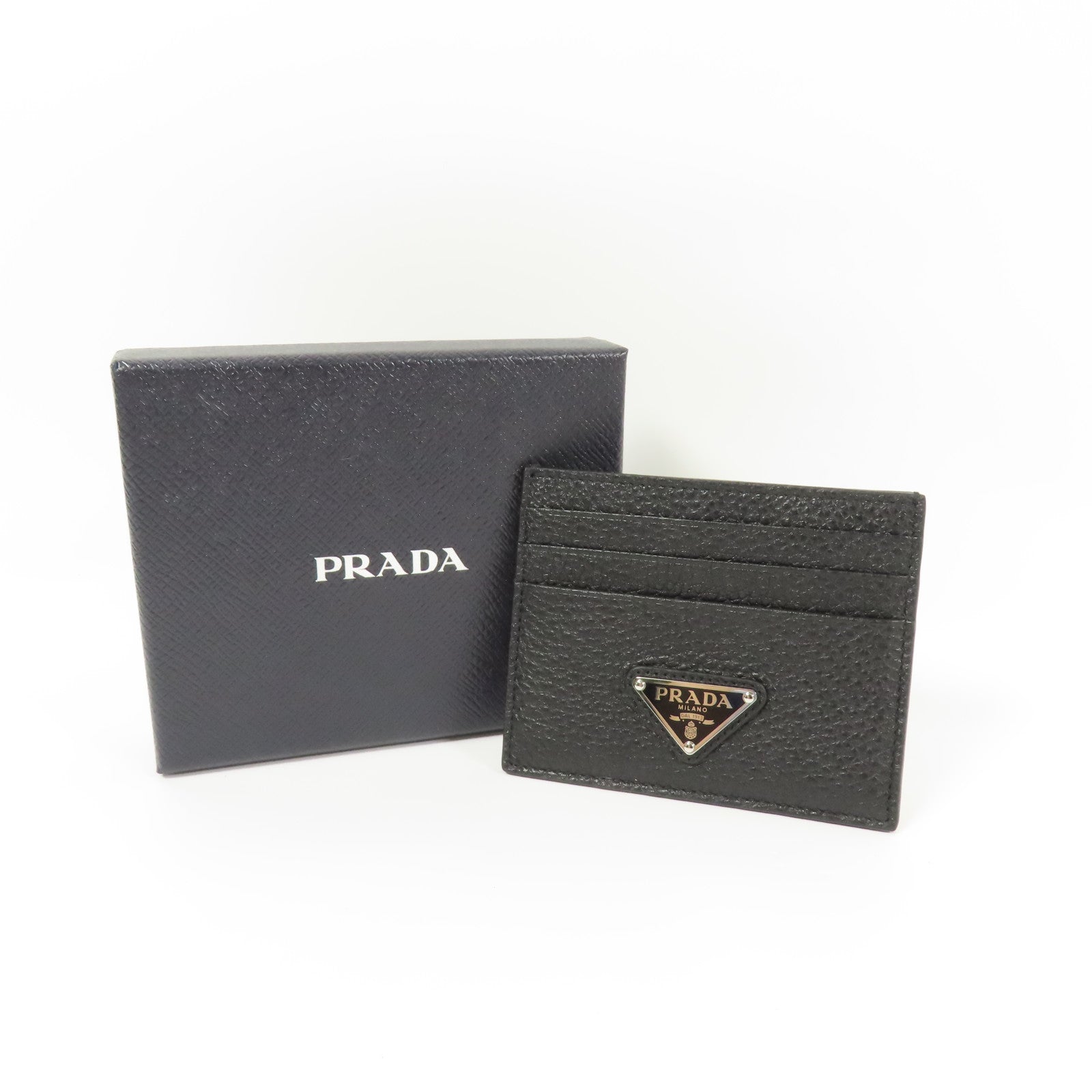 PRADA 牛皮皮革Card Holder銀扣卡片套