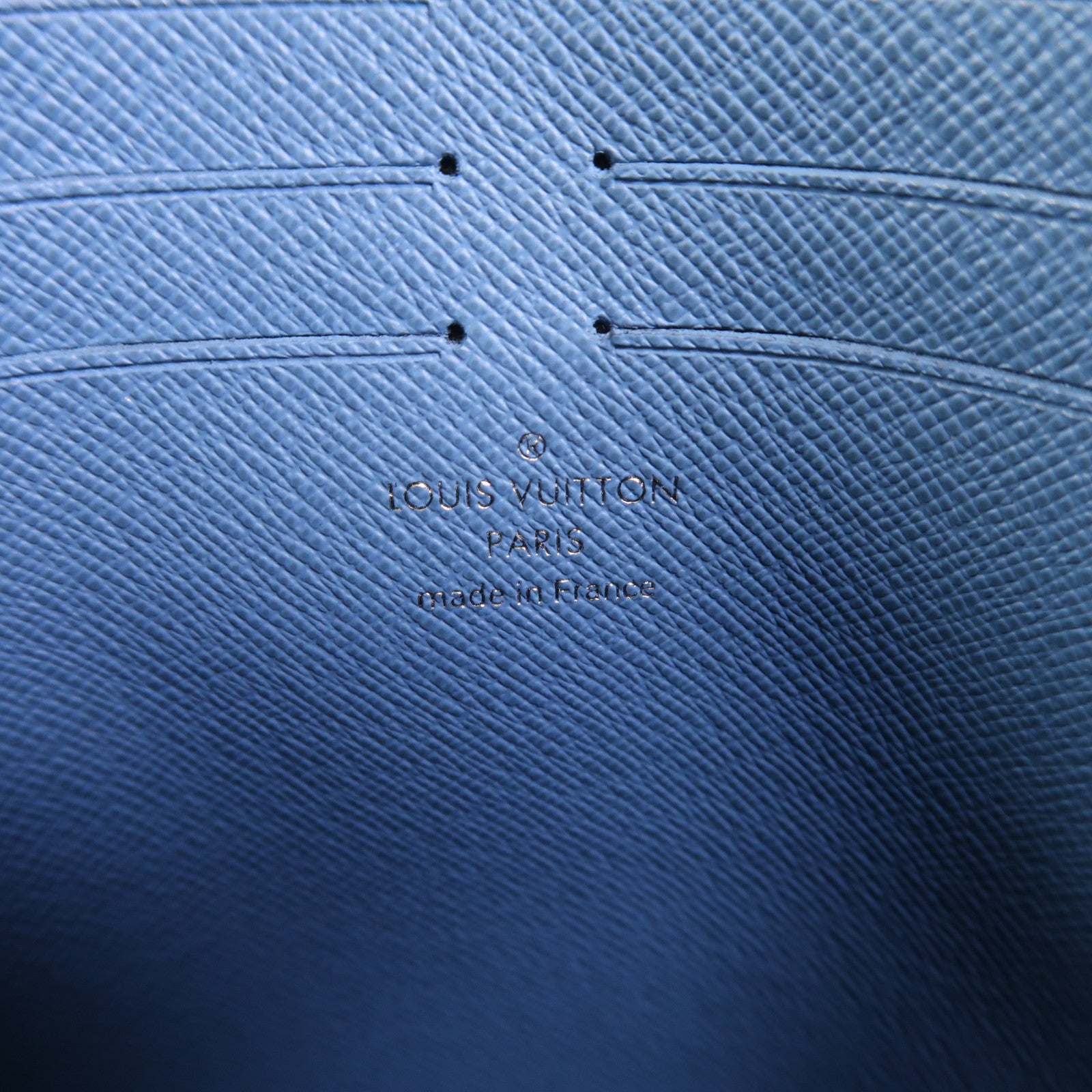 LOUIS VUITTON Taigarama Pochette Voyage MM銀扣手拿包