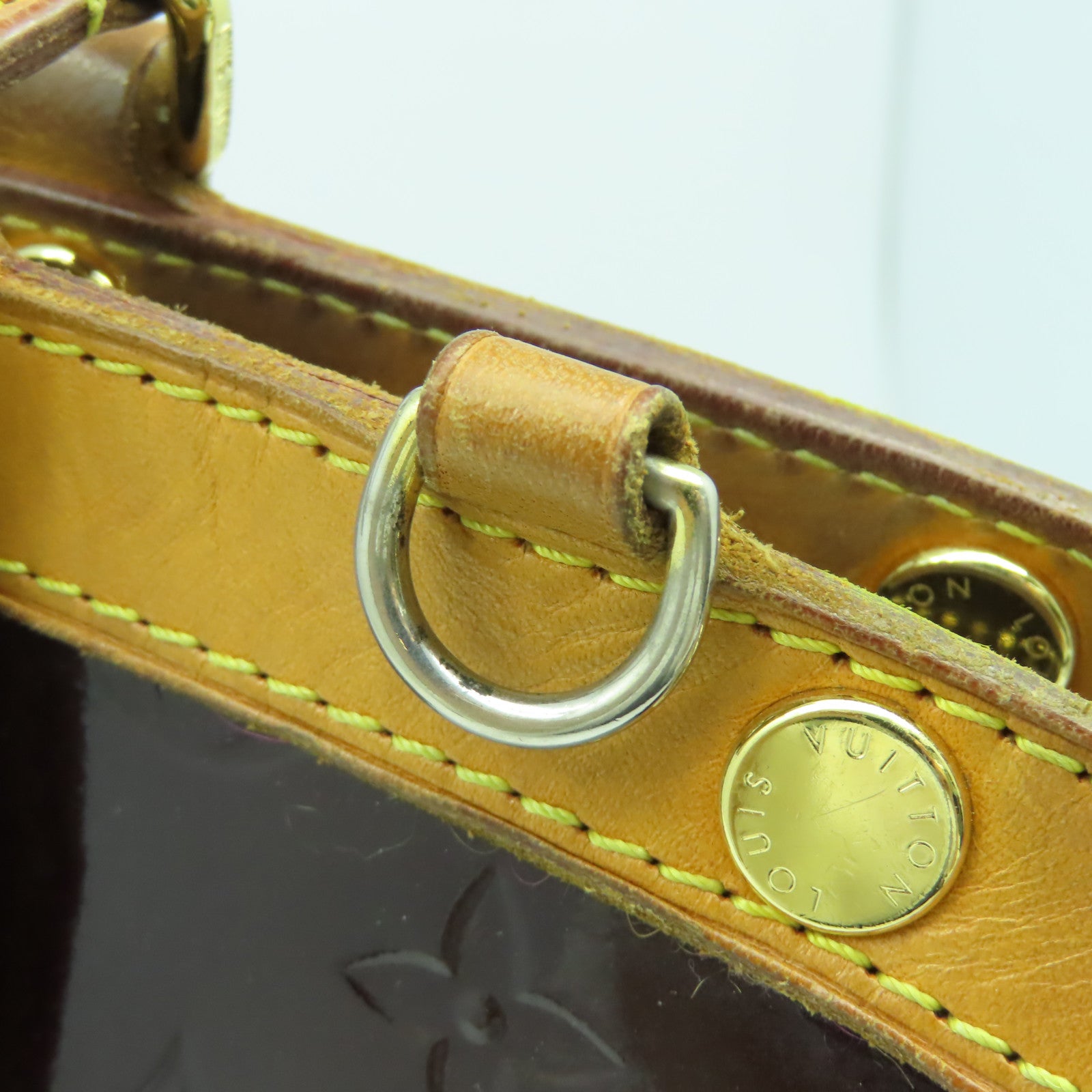 LOUIS VUITTON Monogram Vernis Blair MM金扣手挽肩背兩用袋酒紅色