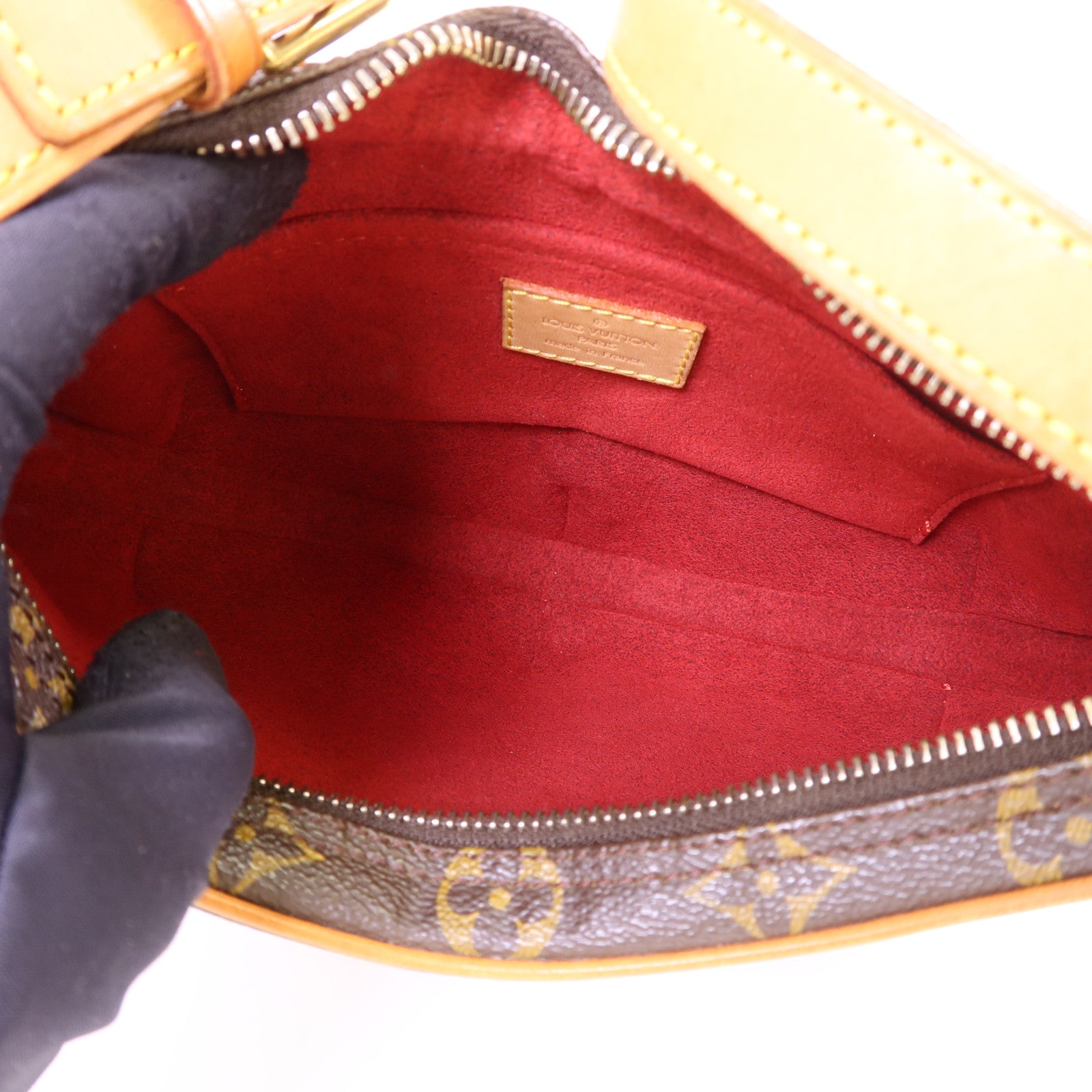 LOUIS VUITTON Monogram Pochette Croissant金扣肩背袋