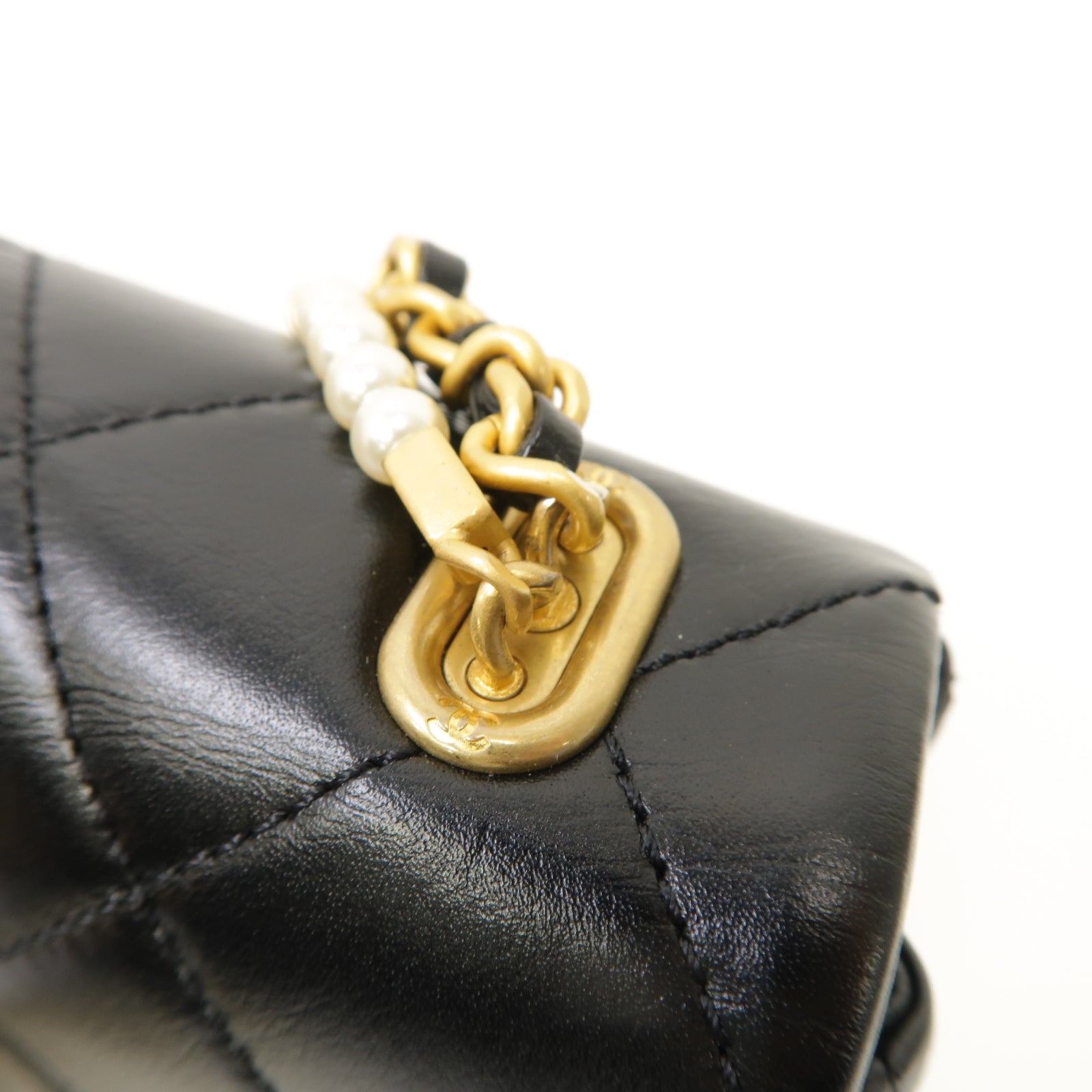 CHANEL 菱格牛皮皮革Chain Shoulder Bag金扣鏈帶肩背袋黑色
